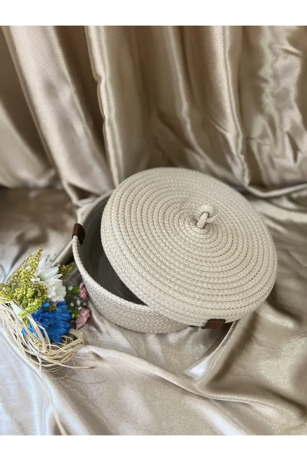 Kapaklı Hasır Sepet-Çok Amaçlı- Organizer - Kutu, 20 cm bej renk