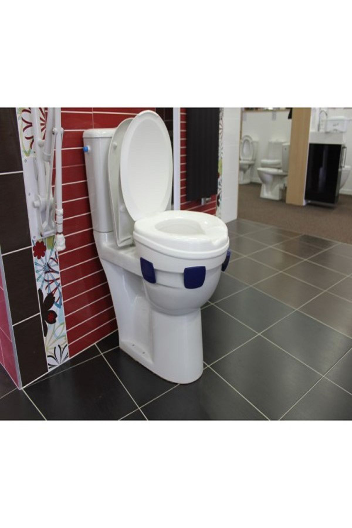 Bym Yapı Kapaklı Ve Taharet Musluklu Klozet Yükseltici Aparatı 11 Cm