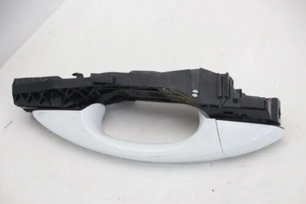 Kapı Kolu - Sağ Dış (VW Orjinal)(5G0837206)(VAG Golf 7, Octavia)