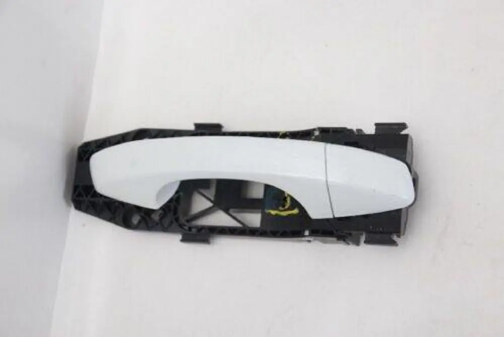 Kapı Kolu - Sağ Dış (VW Orjinal)(5G0837206)(VAG Golf 7, Octavia)