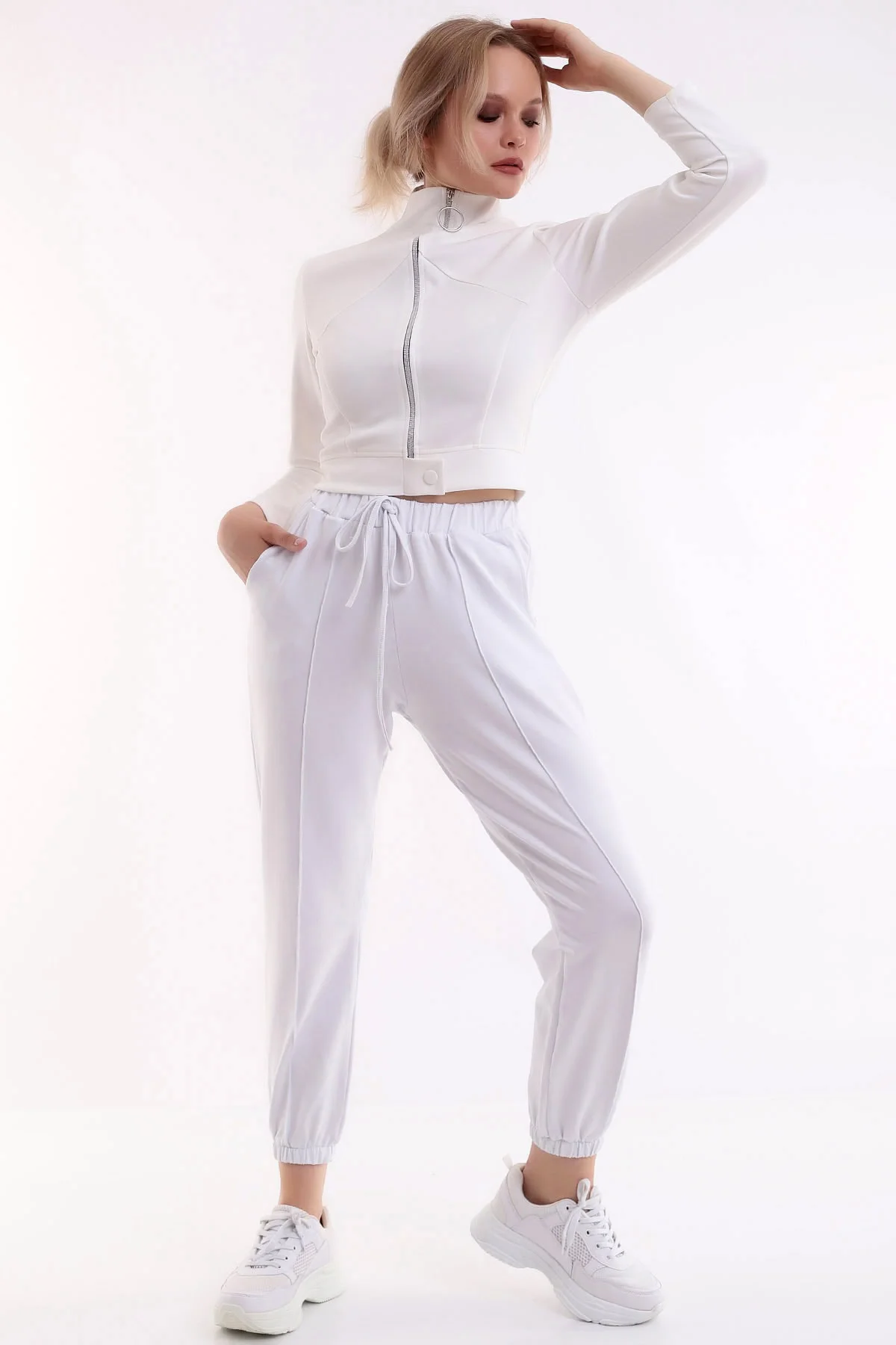 Kapitone Fermuarlı Uzun Kol Top Bel Lastikli Cepli Eşofman Takım