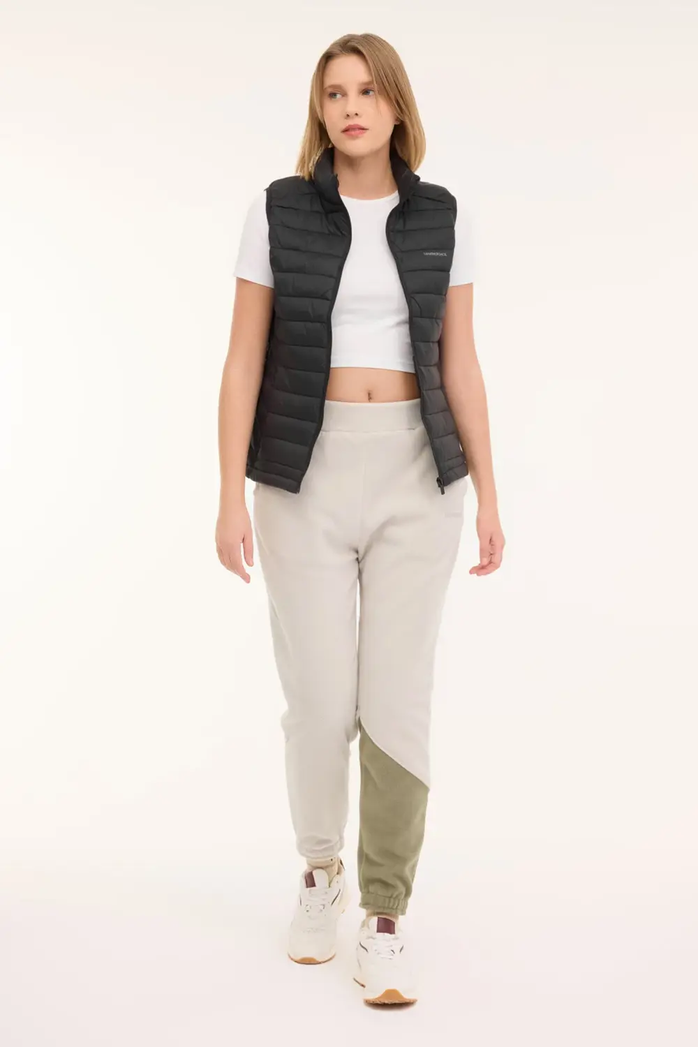 Kapitoneli Regular Fit Dik Yaka Şişme Yelek  YELEK 4SN34 4PR