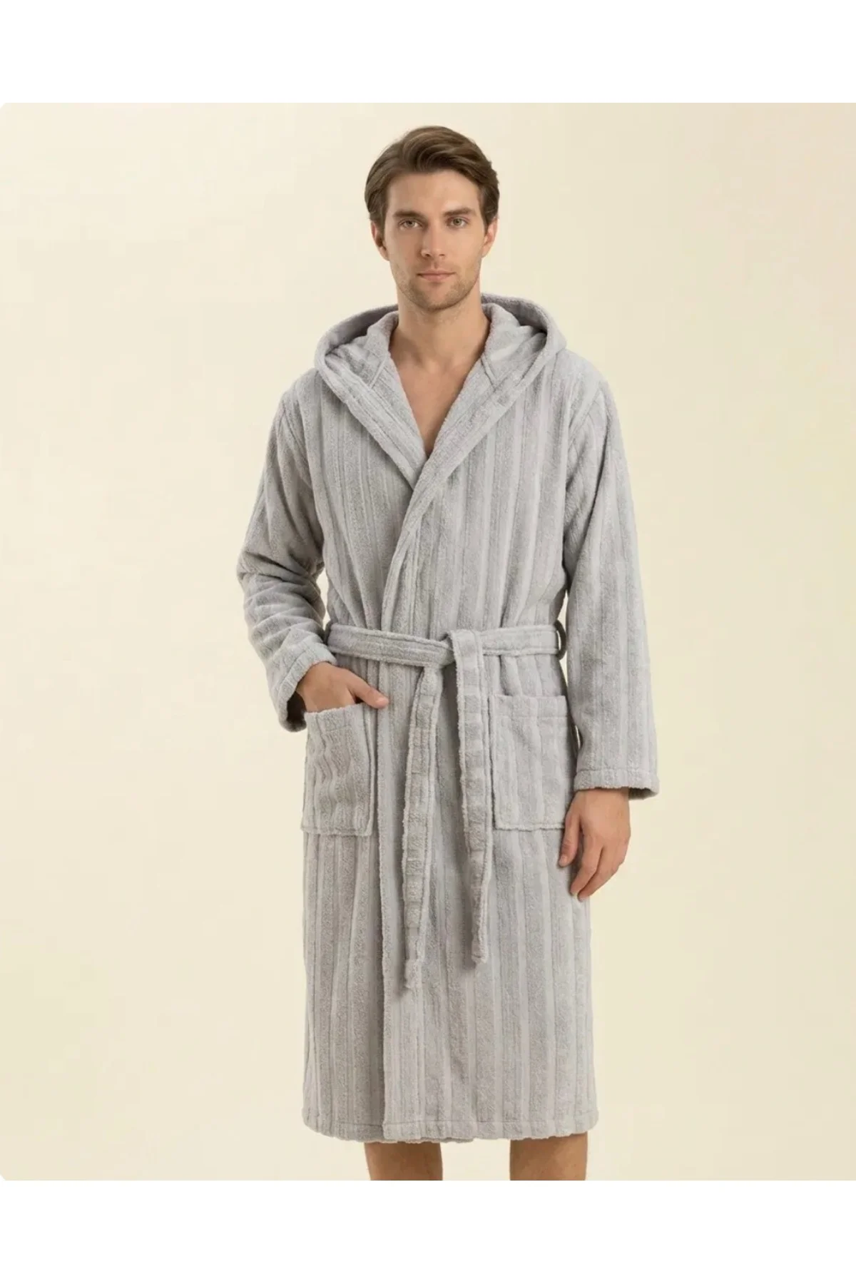 KAPŞONLU BORNOZ (MİCROCOTTON HAVLU)-(Boy:115-125 cm arası) KAPŞONLU BORNOZ (MİCROCOTTON HAVLU)-(Boy:115-125 cm arası)