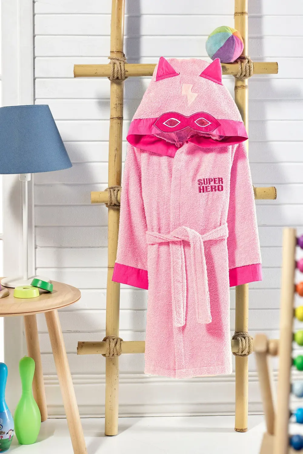 Kapşonlu Çocuk Bornoz %100 Pamuklu Su Emici Hayvan Figürlü