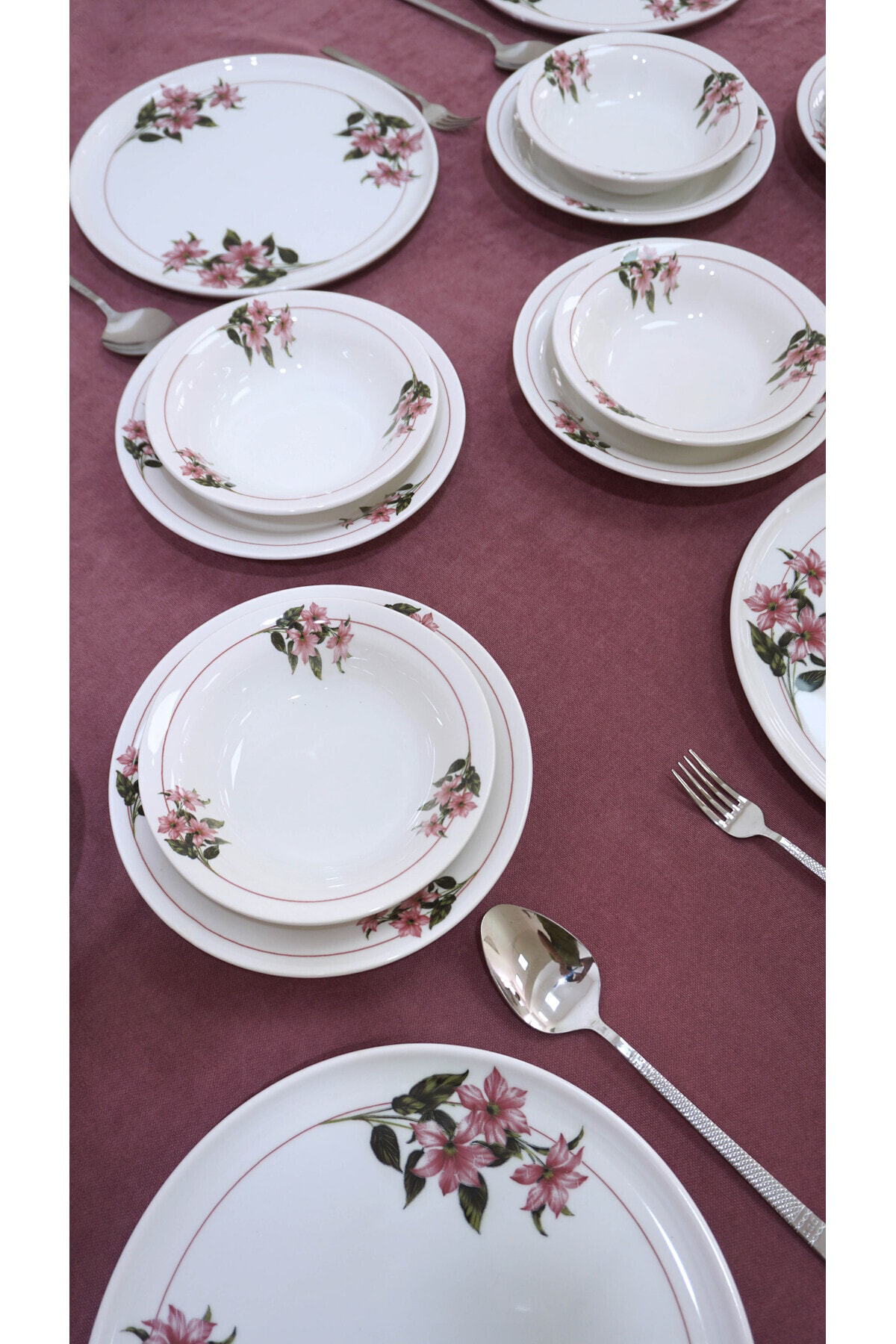 Kar Çiçeği Model 6 Kişilik 18 Parça Yemek Takımı