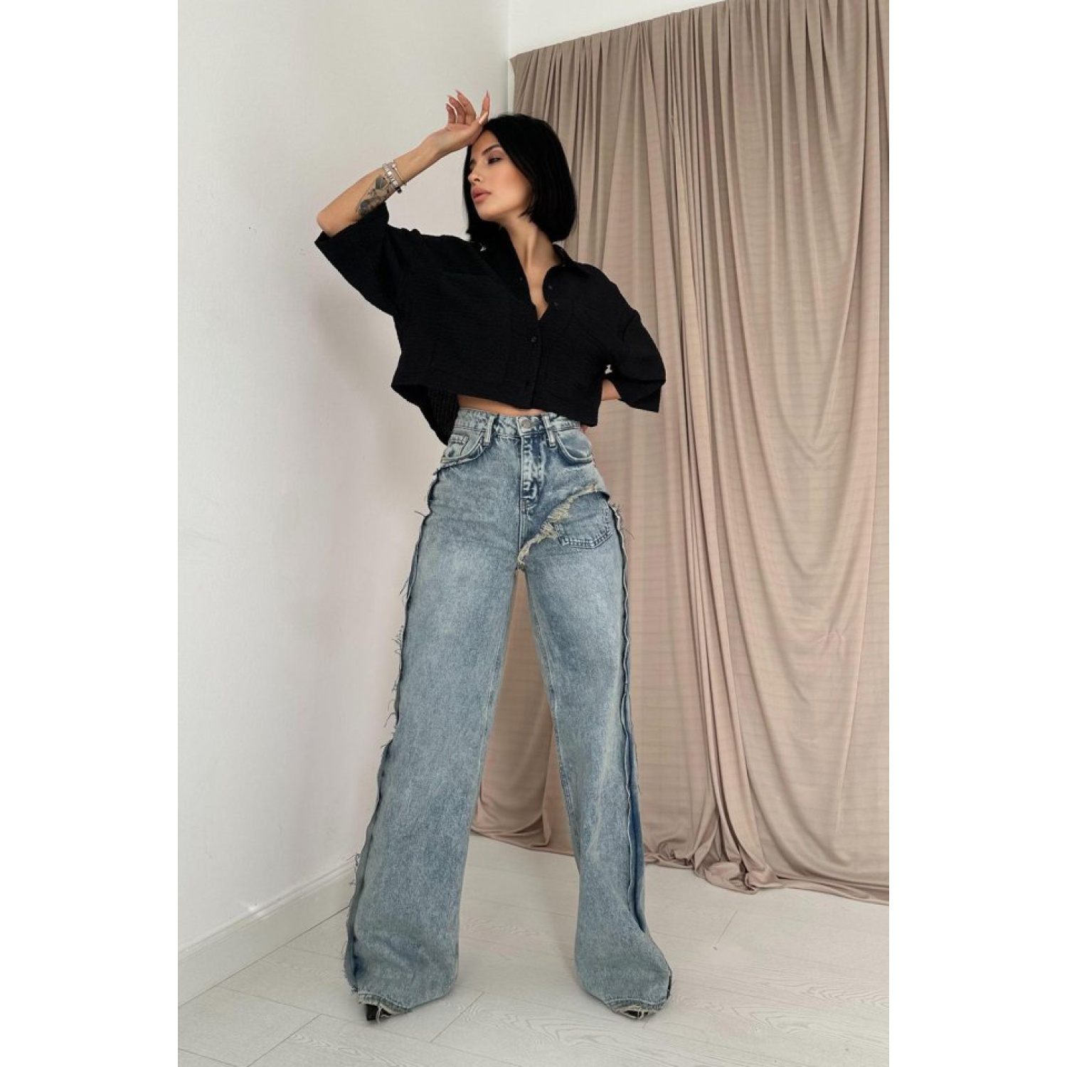 Kar Yıkama Yan Yırtmaçlı Jeans Pantolon Kar Yıkama Yan Yırtmaçlı Jeans Pantolon