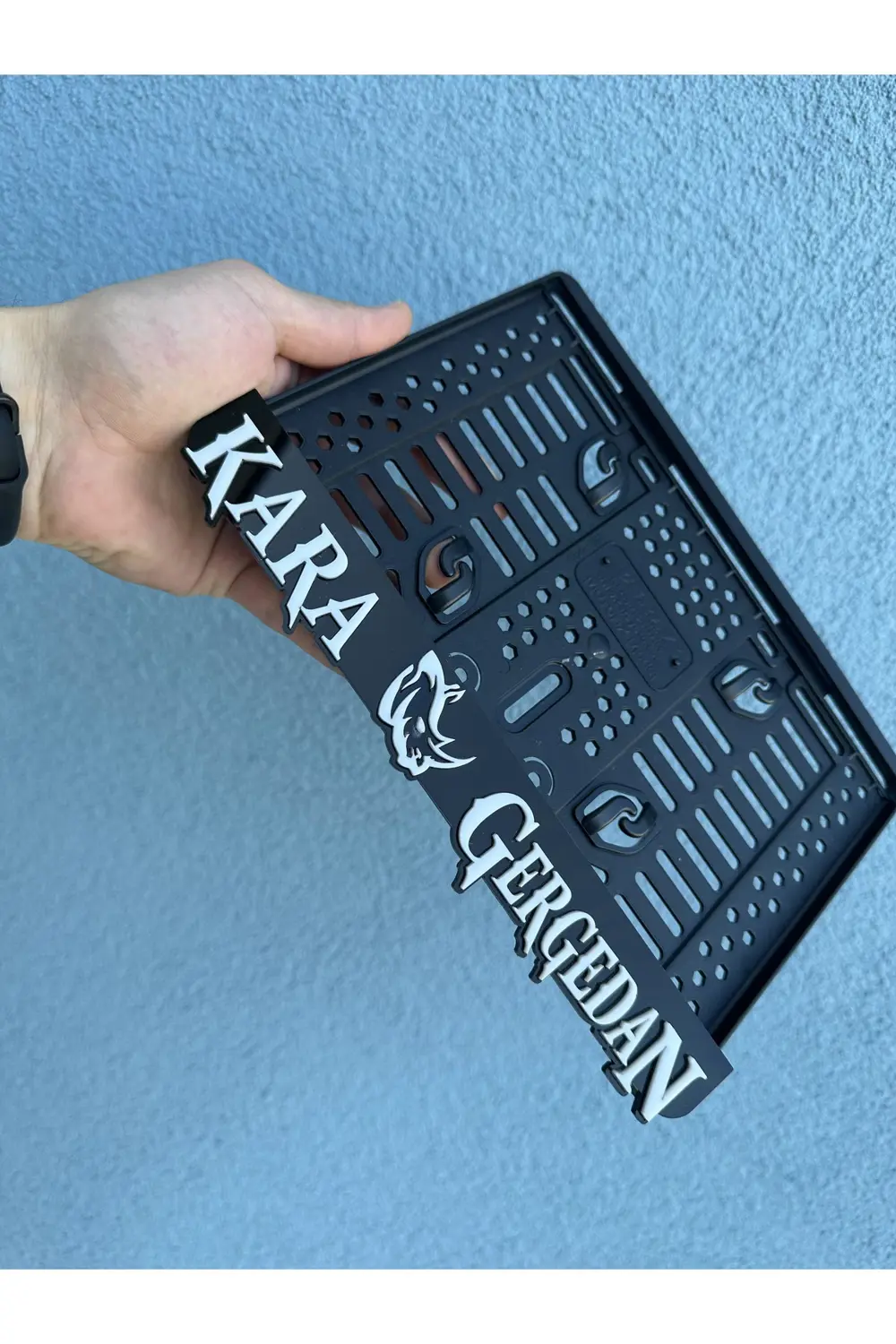 Kara Gergedan 3d Kabrtmalı Pleksi Motor Plakalığı