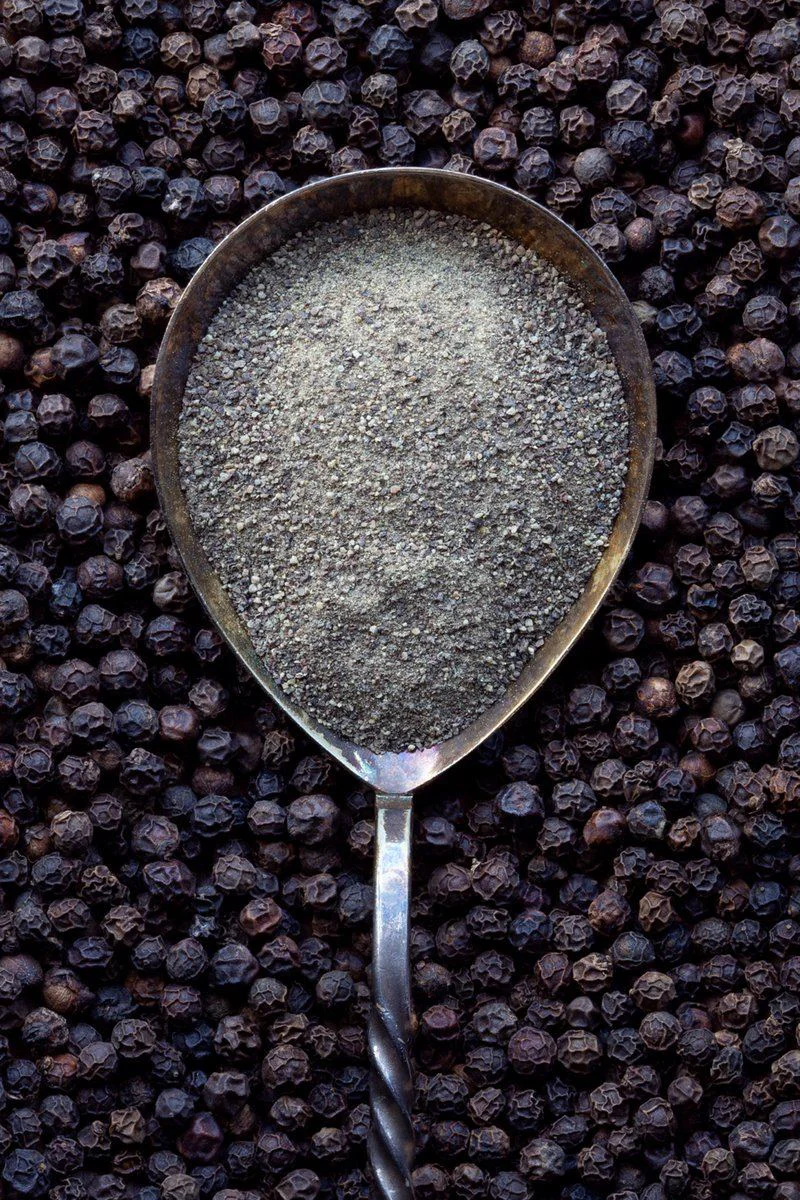 Karabiber Çekilmiş 200 Gr - Organik & Taze, Katkısız Doğal Lezzet Karabiber Çekilmiş 200 Gr - Organik & Taze, Katkısız Doğal Lezzet