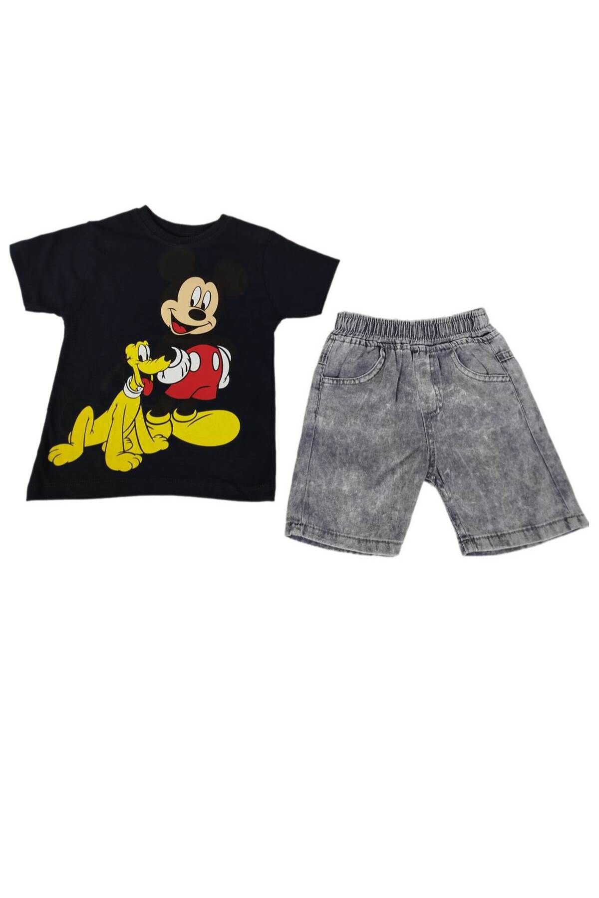 Karakter Baskılı Erkek Çocuk Şortlu Takım 3/6 yaş