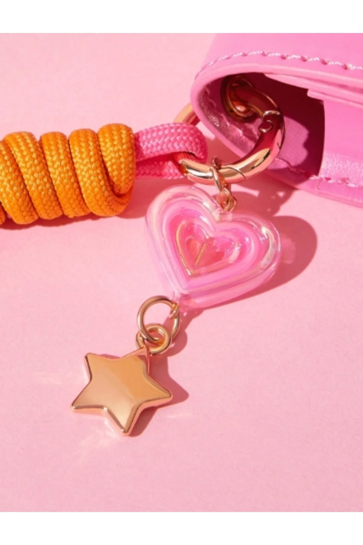 Karakter Figürlü Pembe Suni Deri Kablosuz Kulaklık Kılıfı, Çanta Süsü ve Anahtarlık Aksesuarı pembe - Görsel 7