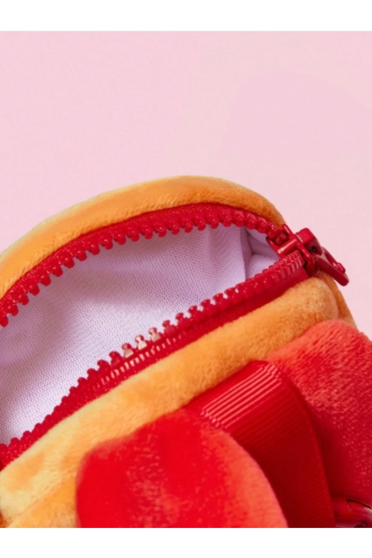 Karakterli Peluş Anahtarlık, Askılı Çanta Süsü ve Mini Figür Cüzdanı kırmızı Karakterli Peluş Anahtarlık, Askılı Çanta Süsü ve Mini Figür Cüzdanı kırmızı - Görsel 6