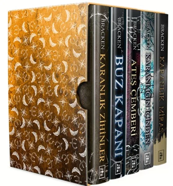 Karanlık Zihinler Serisi - Kutulu Set (5 Kitap) Fiyatı, Yorumları ve Özellikleri