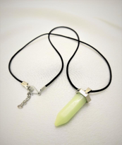 Tükkan Accessories Karanlikta Parlayan Deri İp Kolye-Kol125 Tükkan Accessories Karanlikta Parlayan Deri İp Kolye-Kol125