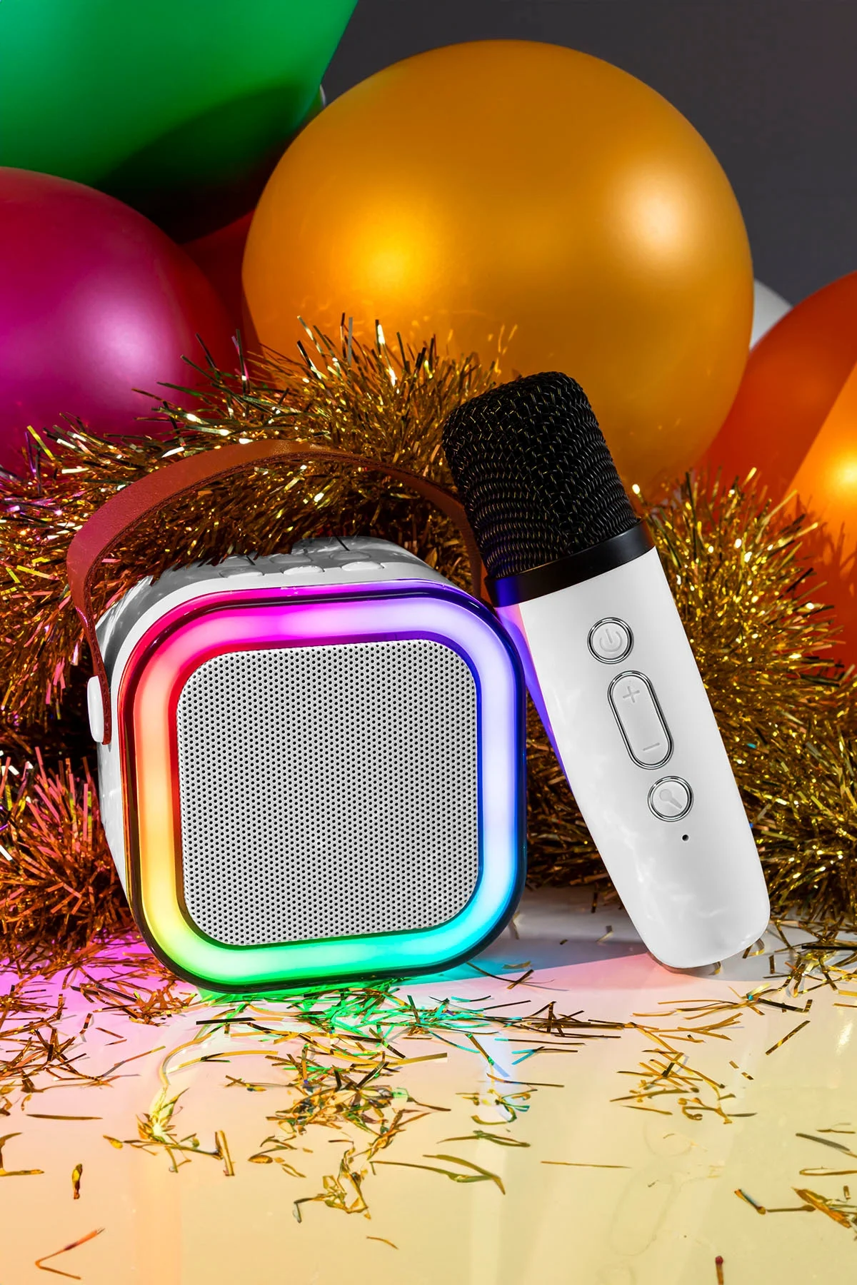 Karaoke Mikrofonlu Beyaz Bluetooth Hoparlör, Taşınabilir Müzik ve Eğlence Sistemi