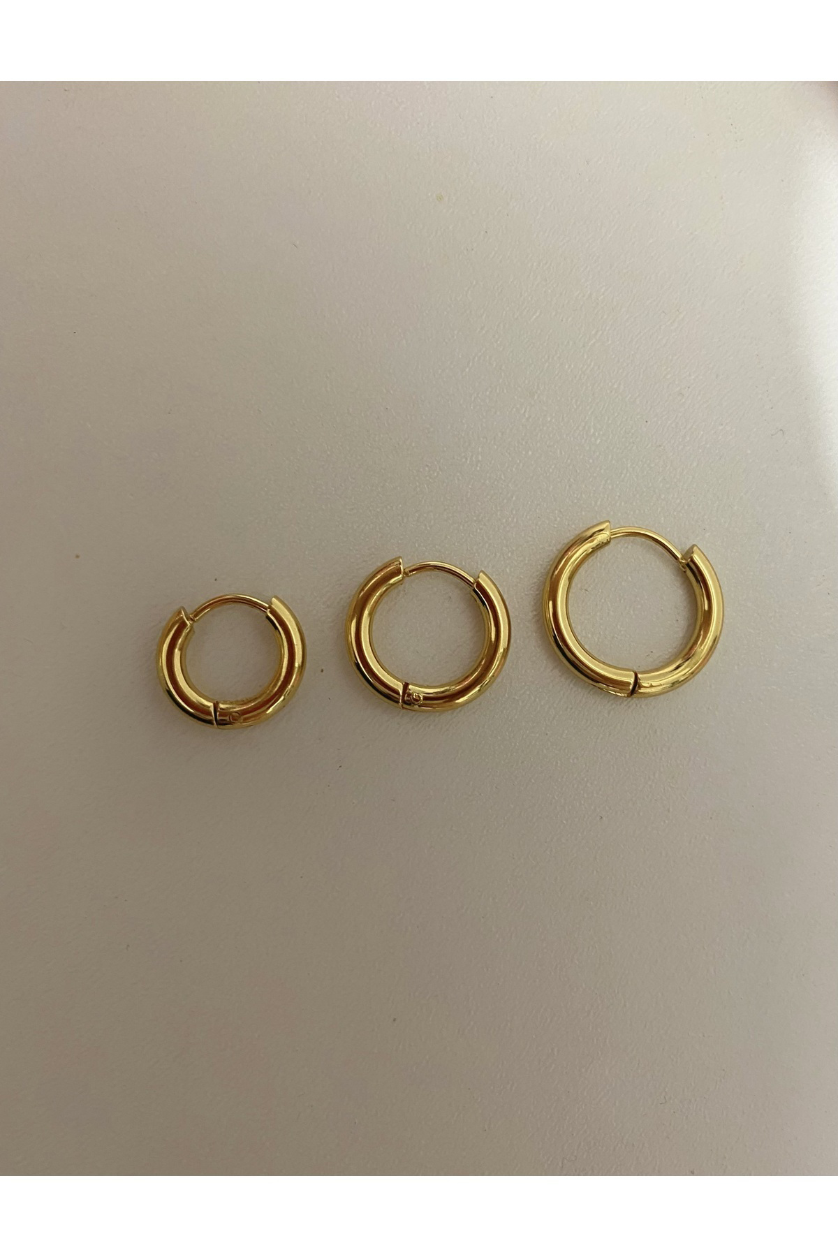 KARARMAZ CERRAHİ ÇELİK 3 LÜ (3BOY) KALIN HALKA KÜPE SETİ