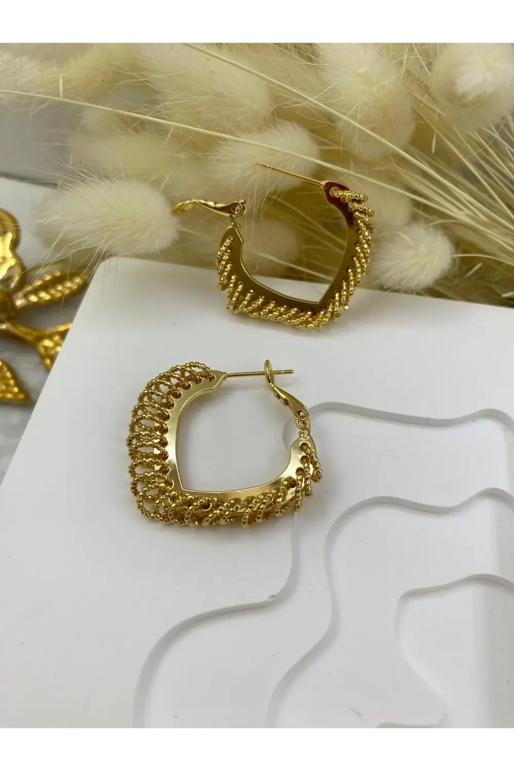 KARARMAZ İTHAL ÇELİK HAREKETLİ HALKA KÜPE