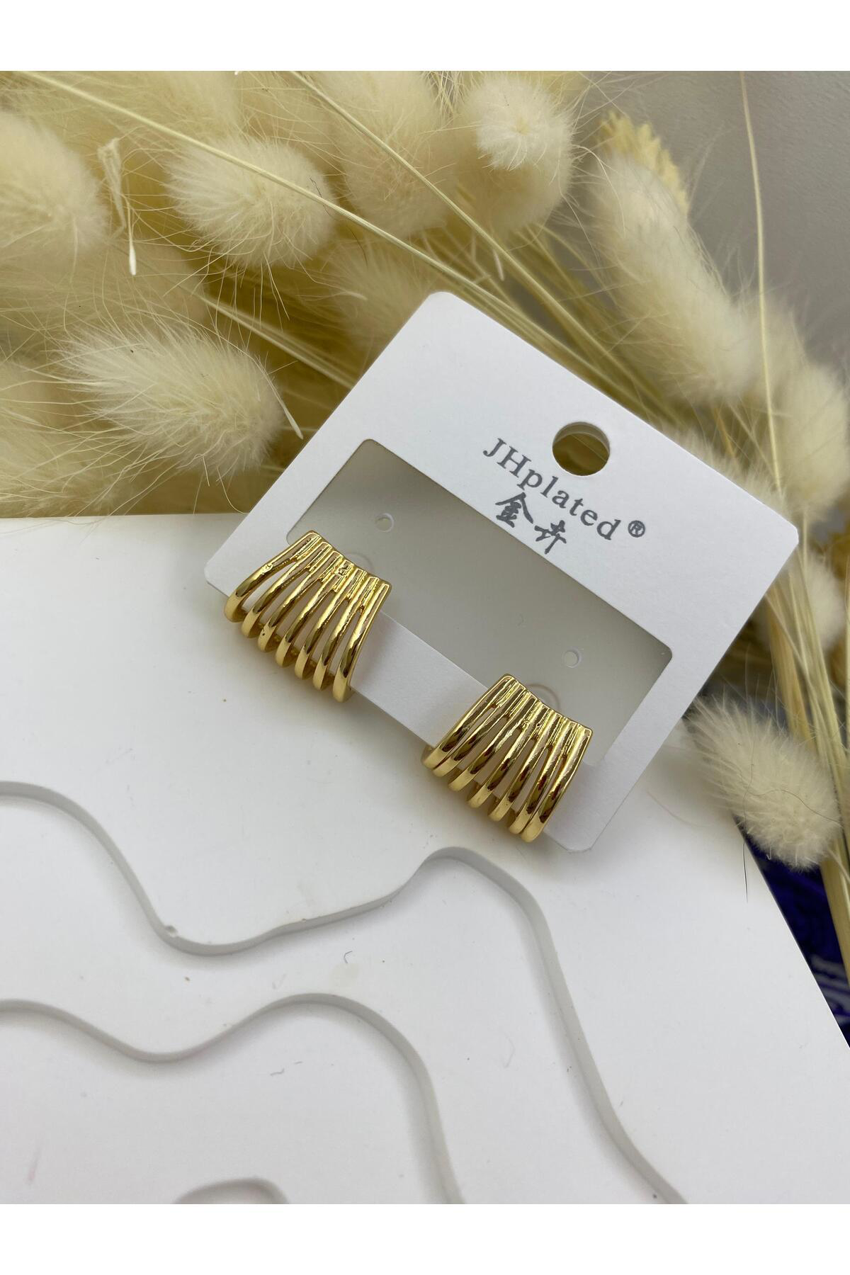 KARARMAZ İTHAL ÇELİK GOLD RENK TREND KÜPE