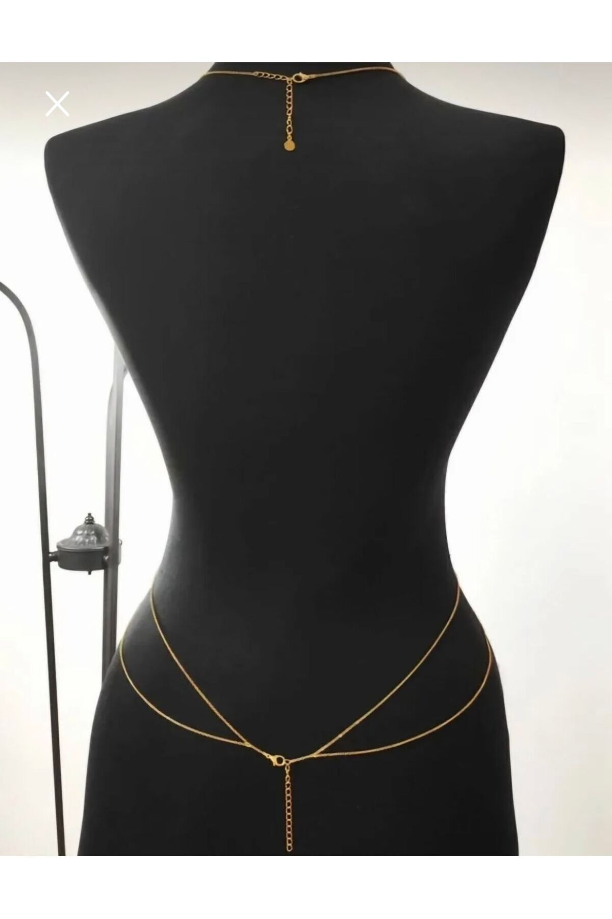 Kararmaz kolyeli bel zincirli vucut aksesuarı