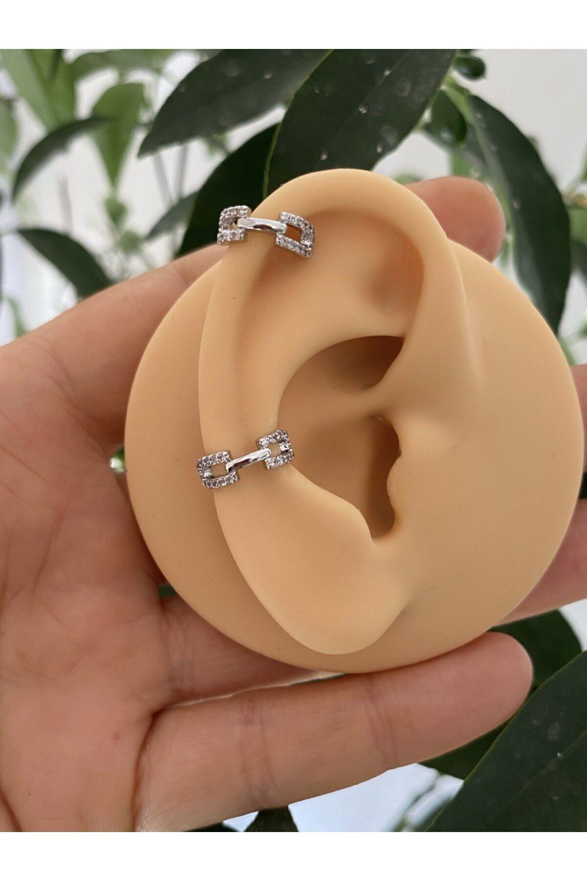 Arescollection Kararmaz Zirkon Taşli Earcuff Sıkıştırmalı Kıkırdak Conch Orbital