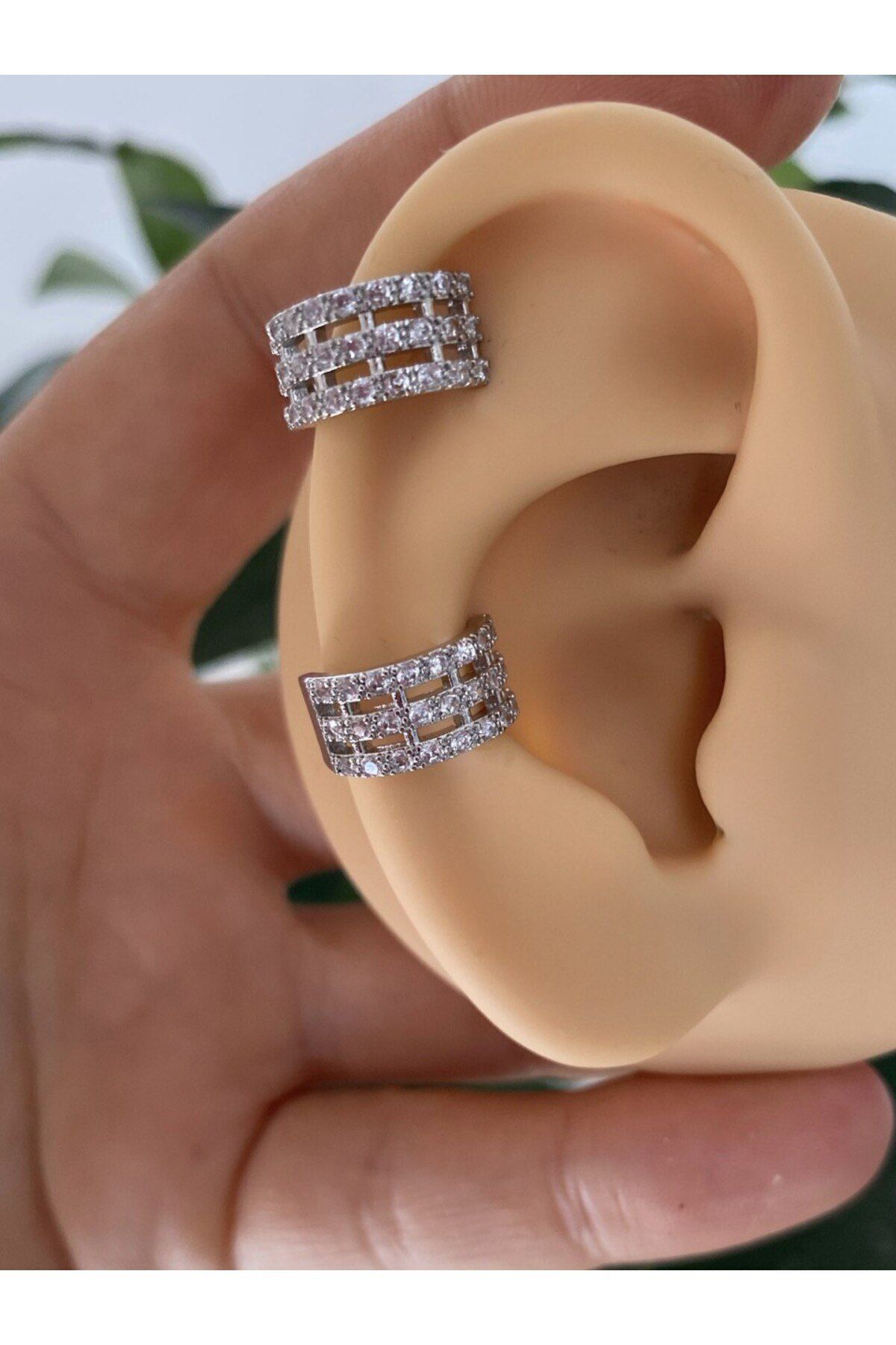 Arescollection Kararmaz Zirkon Taşli Earcuff Sıkıştırmalı Kıkırdak Conch Orbital