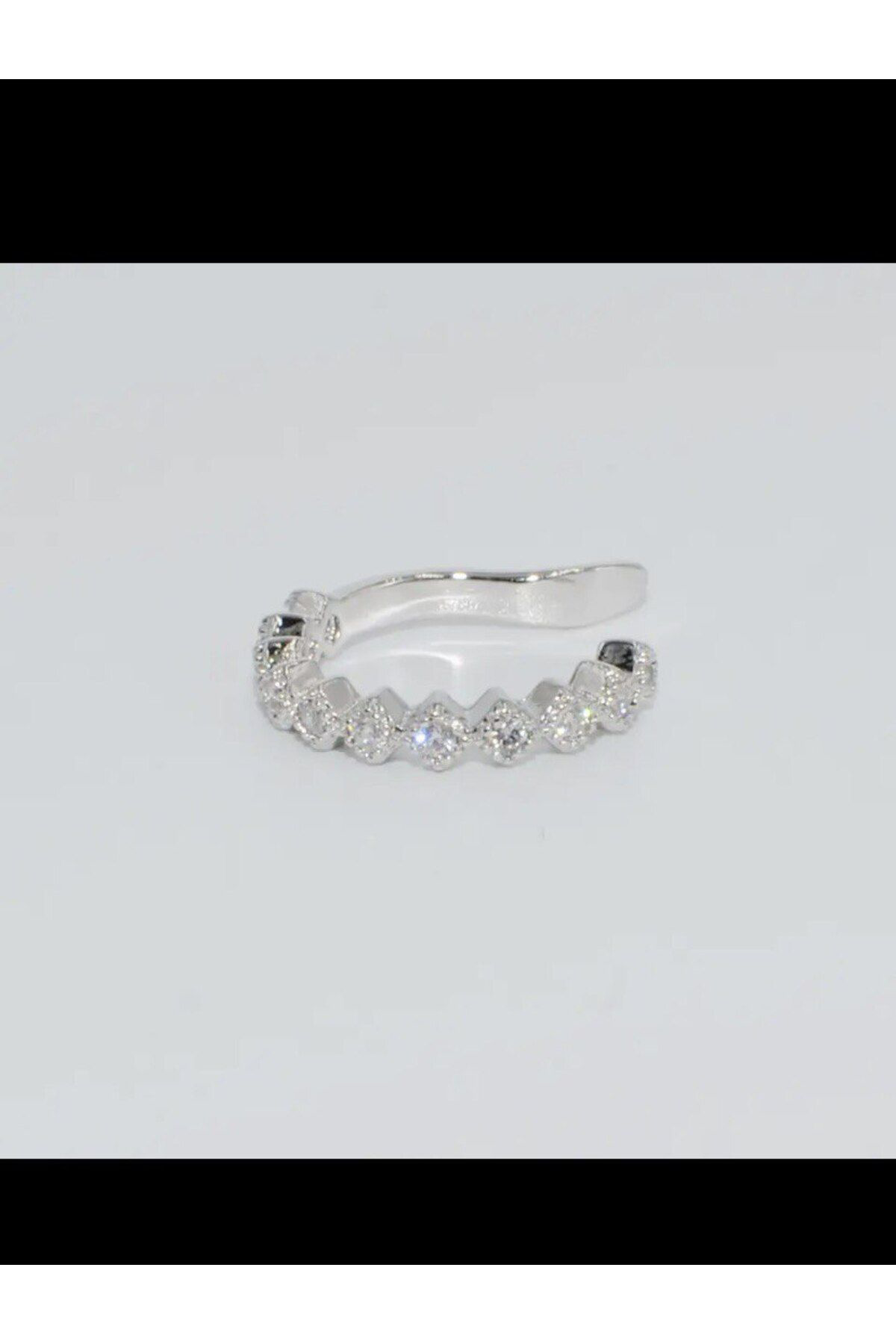 Arescollection Kararmaz Zirkon Taşlı Earcuff Sıkıştırmalı Kıkırdak Conch Orbital