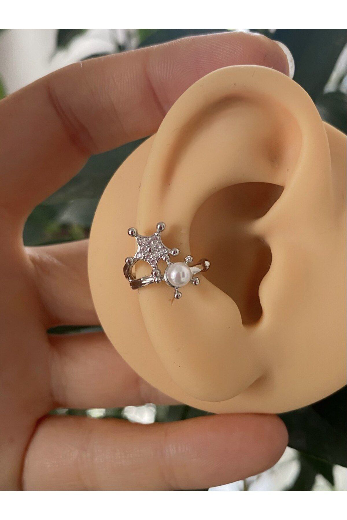 Arescollection Kararmaz Zirkon Taşli Earcuff Sıkıştırmalı Kıkırdak Conch Orbital