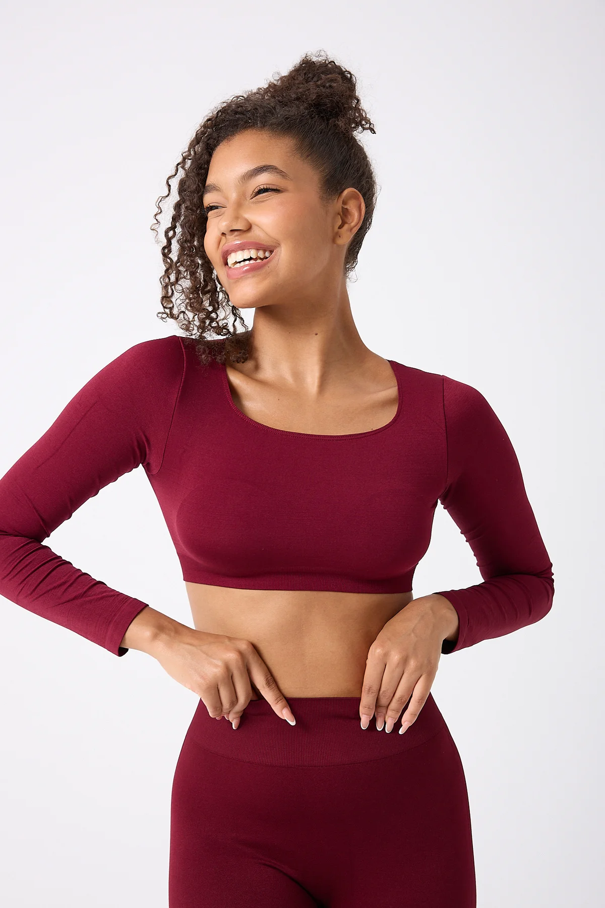 kare yaka uzun kollu crop top