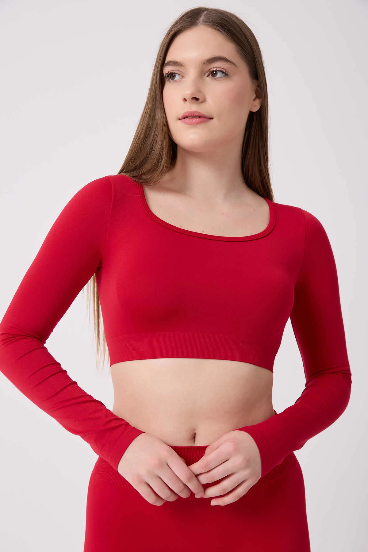 Kare Yaka Uzun Kollu Crop Top Seamless