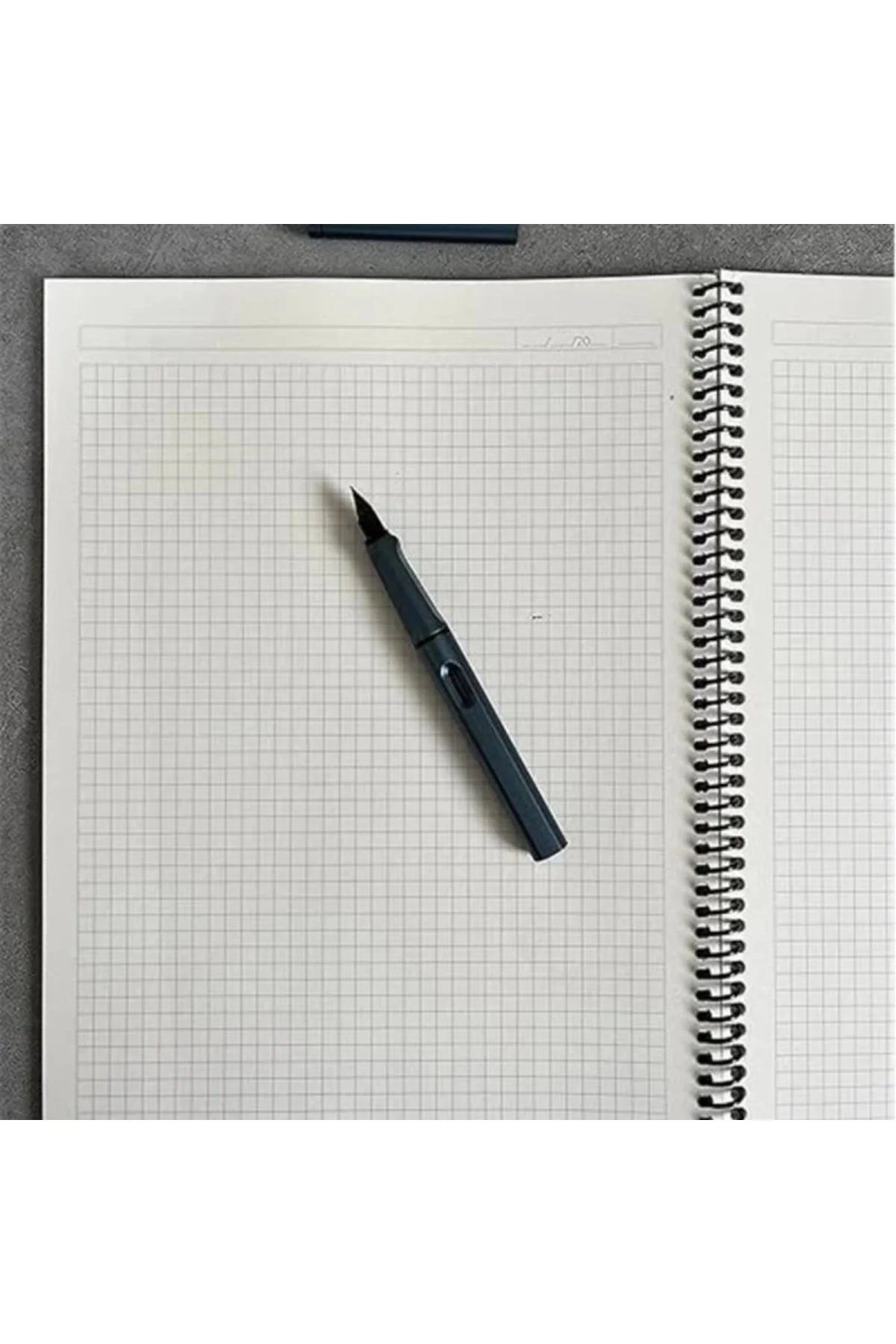 Kareli Spiralli Not Defter, A4 Boyut (21x29,7 cm), 60 Yaprak, 90gr. Ivory Kağıt, Ofis