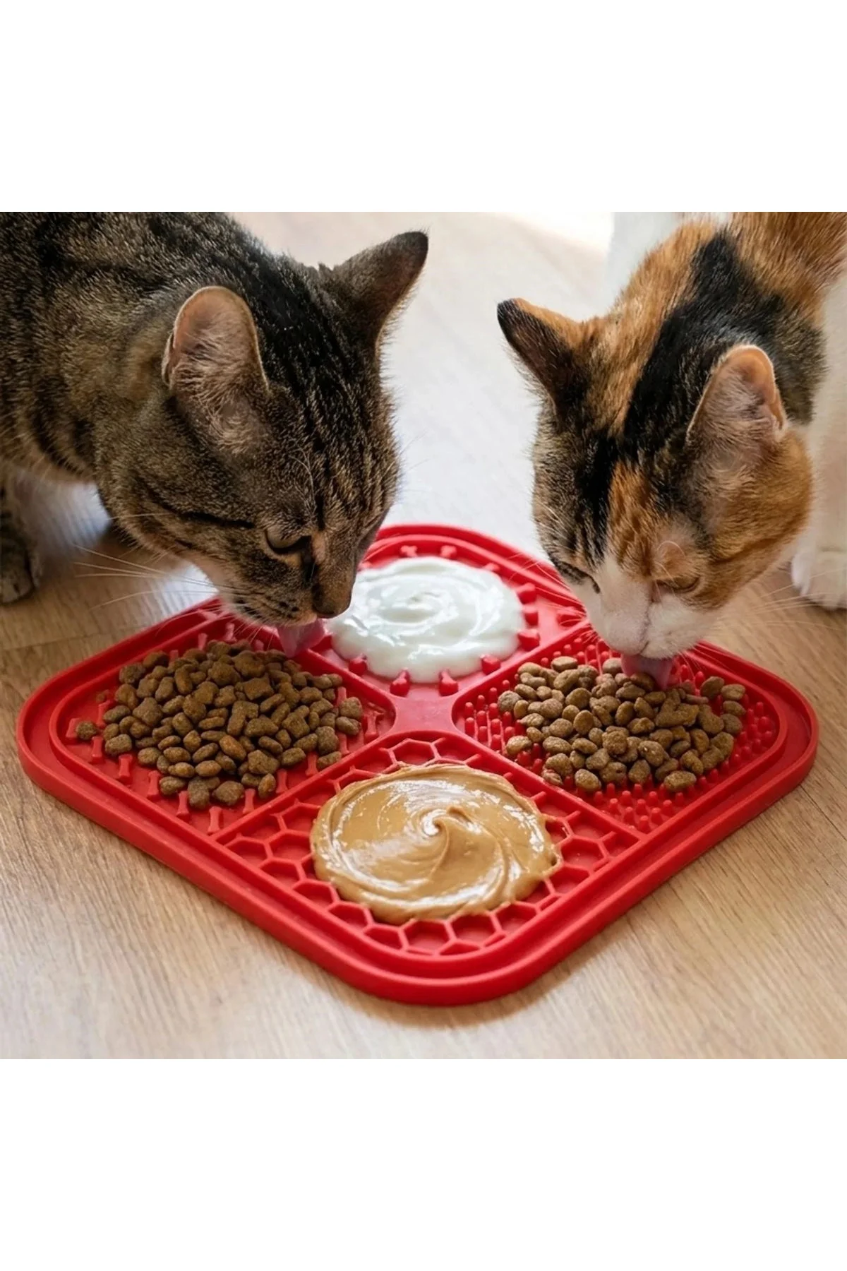 Karışık Renkli Evcil Hayvan Mama Yalama Matı Karışık Renkli Evcil Hayvan Mama Yalama Matı - Görsel 6