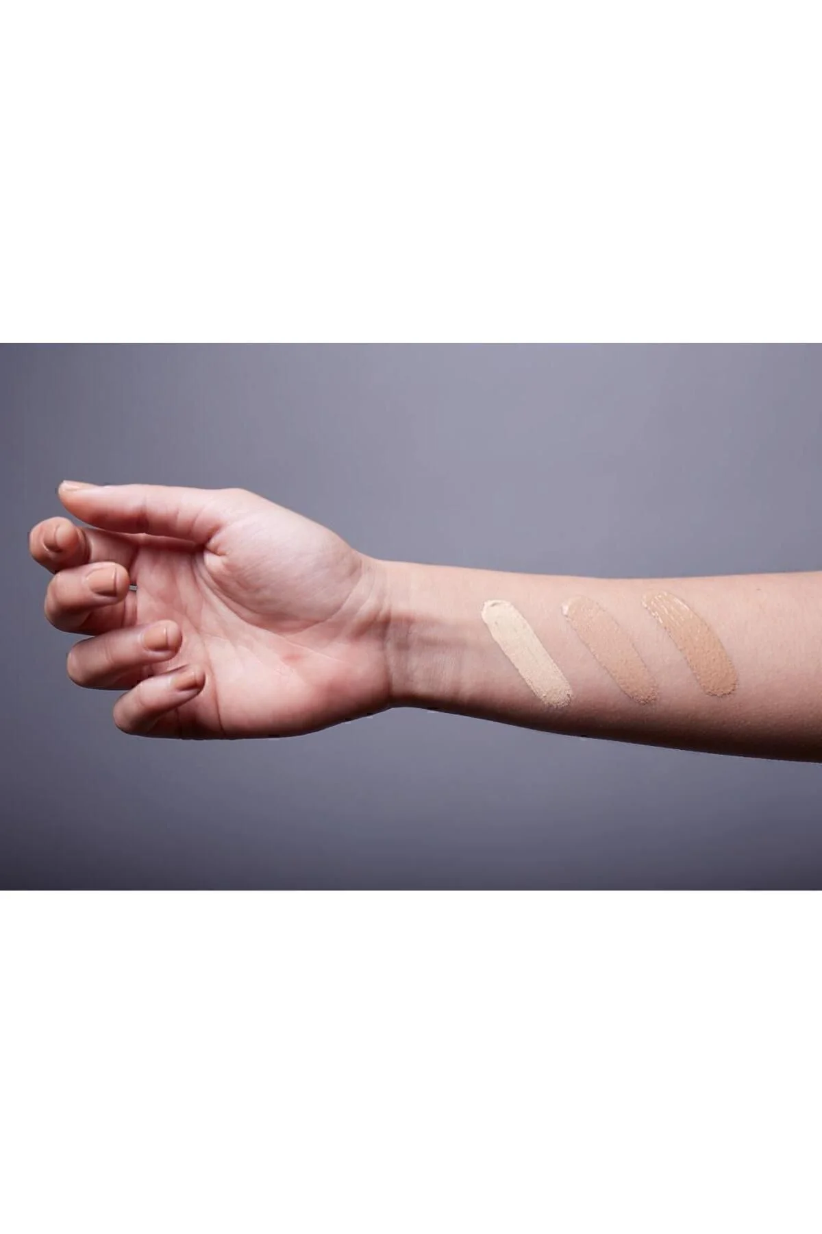 Karma Yağlı Ciltler için BB Krem Açık Ton 40 ml 3600541202214 Karma Yağlı Ciltler için BB Krem Açık Ton 40 ml 3600541202214 - Görsel 5