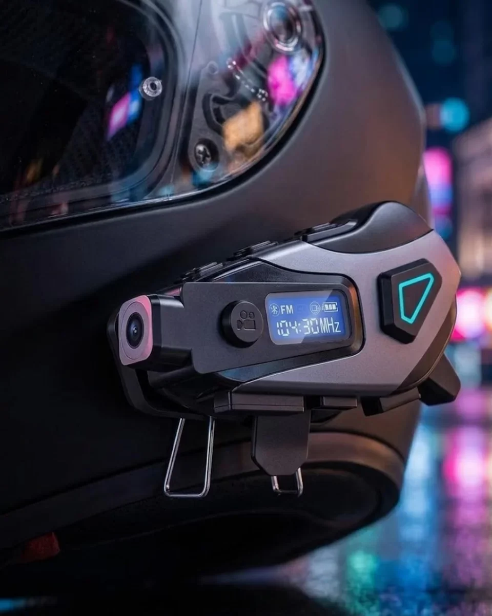 Kask İçi Bluetooth Kulaklık Kamera Özellikli, Su Geçirmez ve Uzun Pil Ömürlü