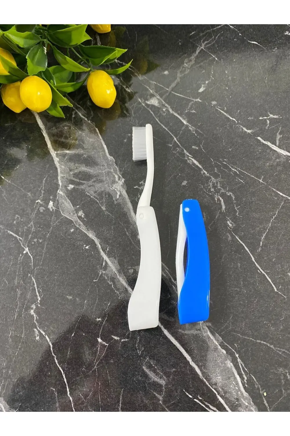 Katlanabilir Seyahat Diş Fırçası 2’li