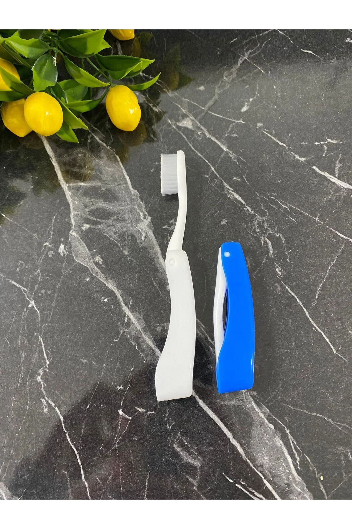 Katlanabilir Seyahat Diş Fırçası 2’li