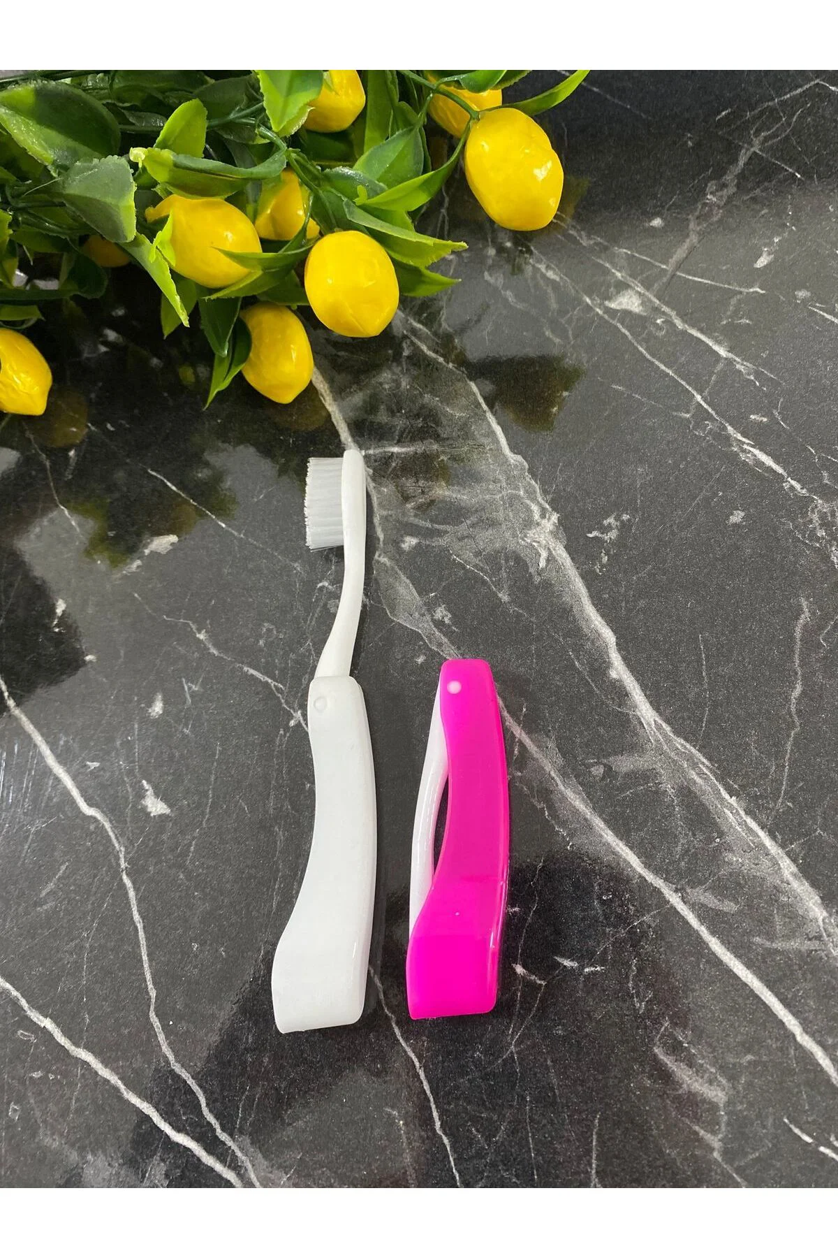 Katlanabilir Seyahat Diş Fırçası 2’li