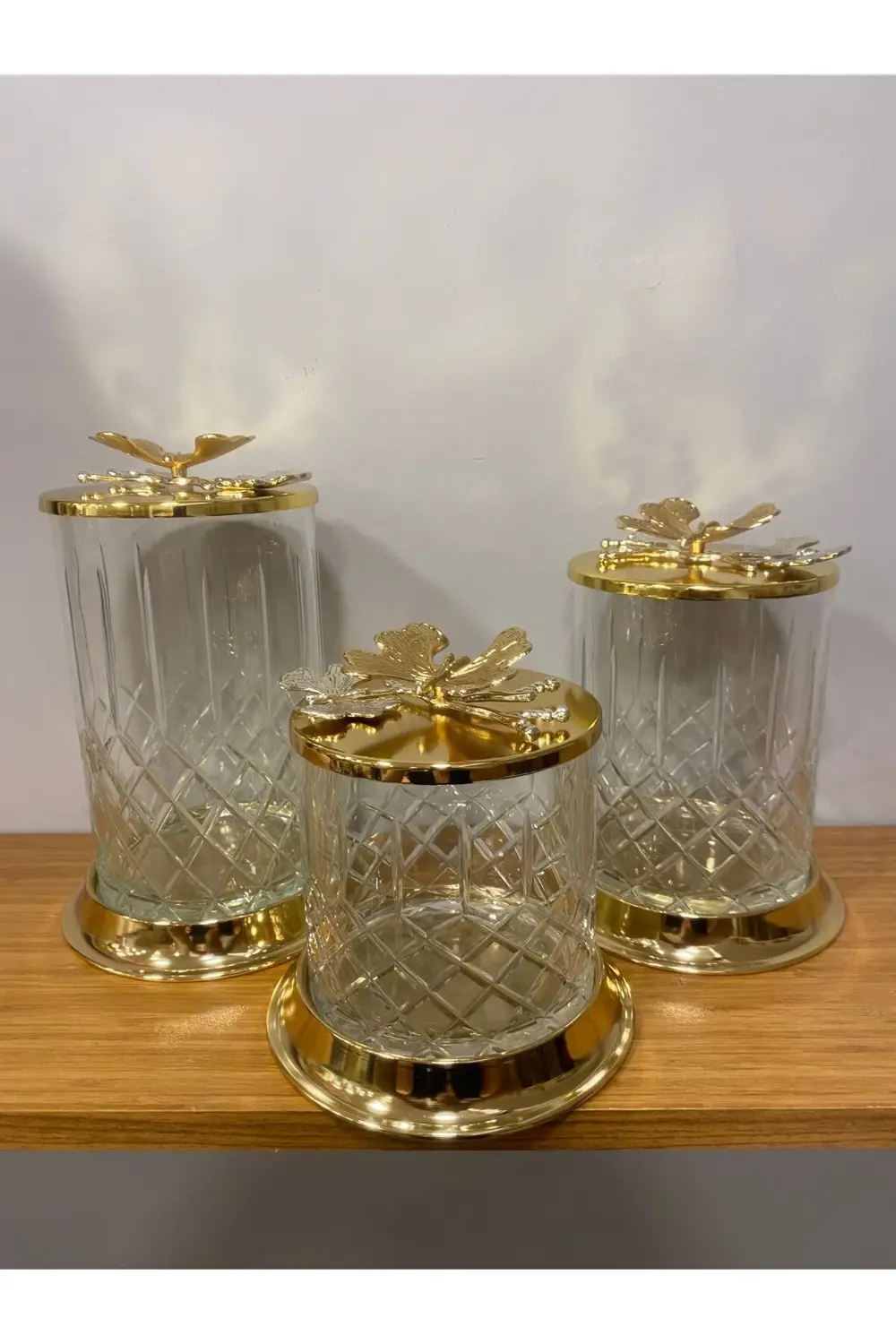 Kavanoz Seti 3'lü Kesme Cam Pirinç Kelebek Model Şeffaf Altın