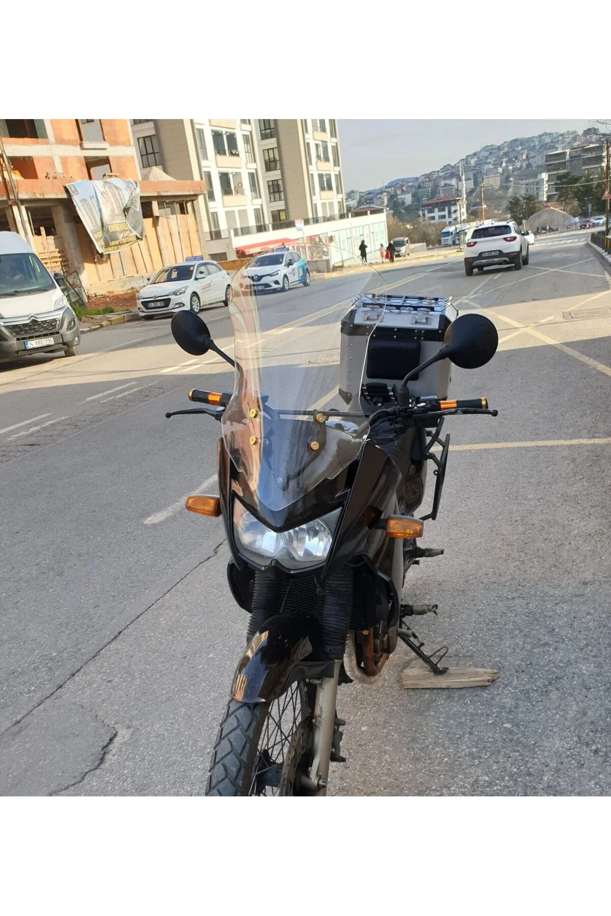 Kawasaki KLE 500 Ön Cam 2005-2008 Model 58cm Şeffaf Renkli 4mm UZ