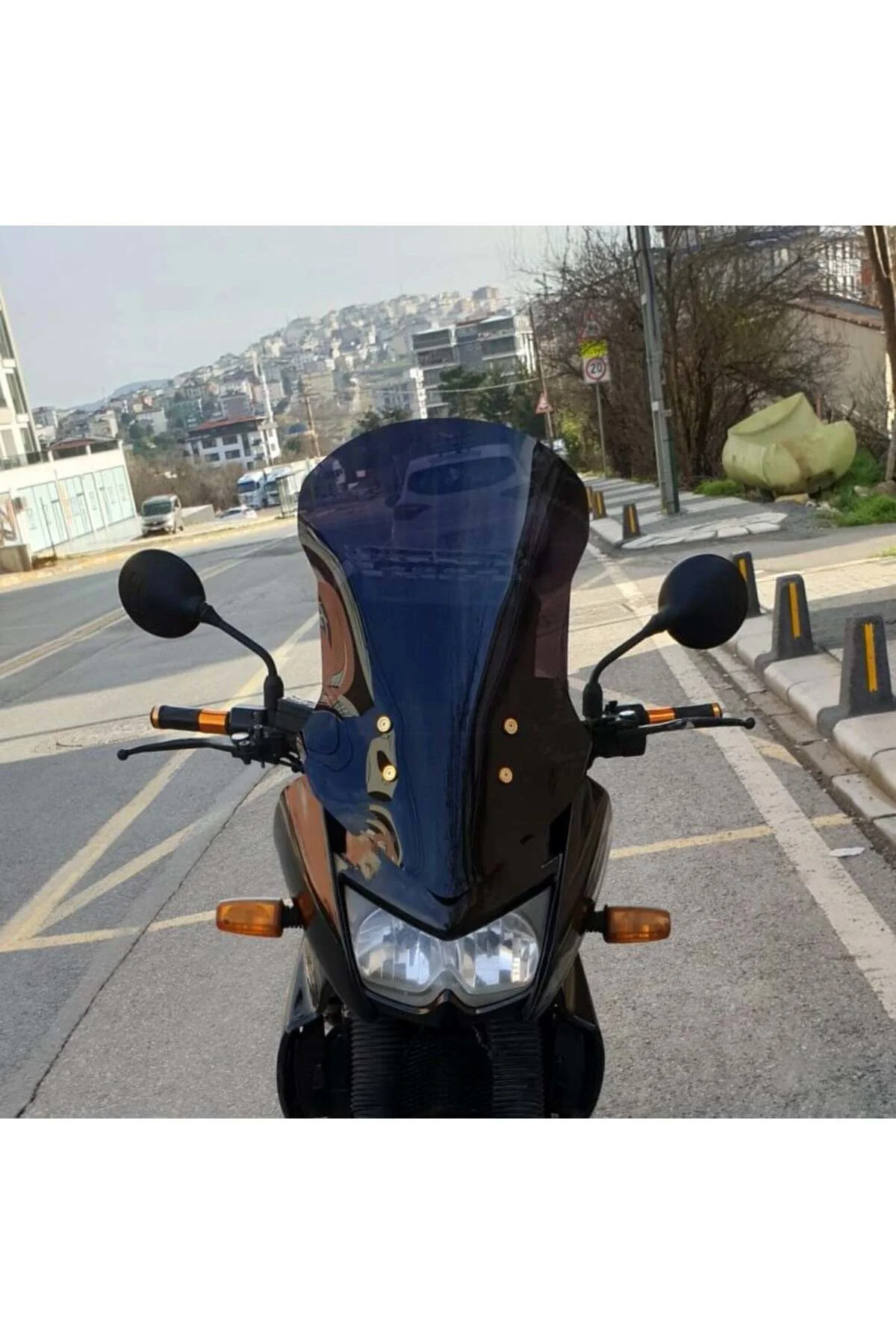 Kawasaki KLE 500 Ön Cam 2005-2008 Model 58cm Siyah Renkli 4mm UZU