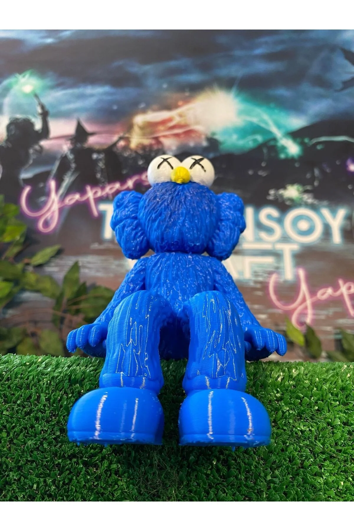 Kaws BFF Vinyl Sitting Boyalı Figür 20 CM BOY