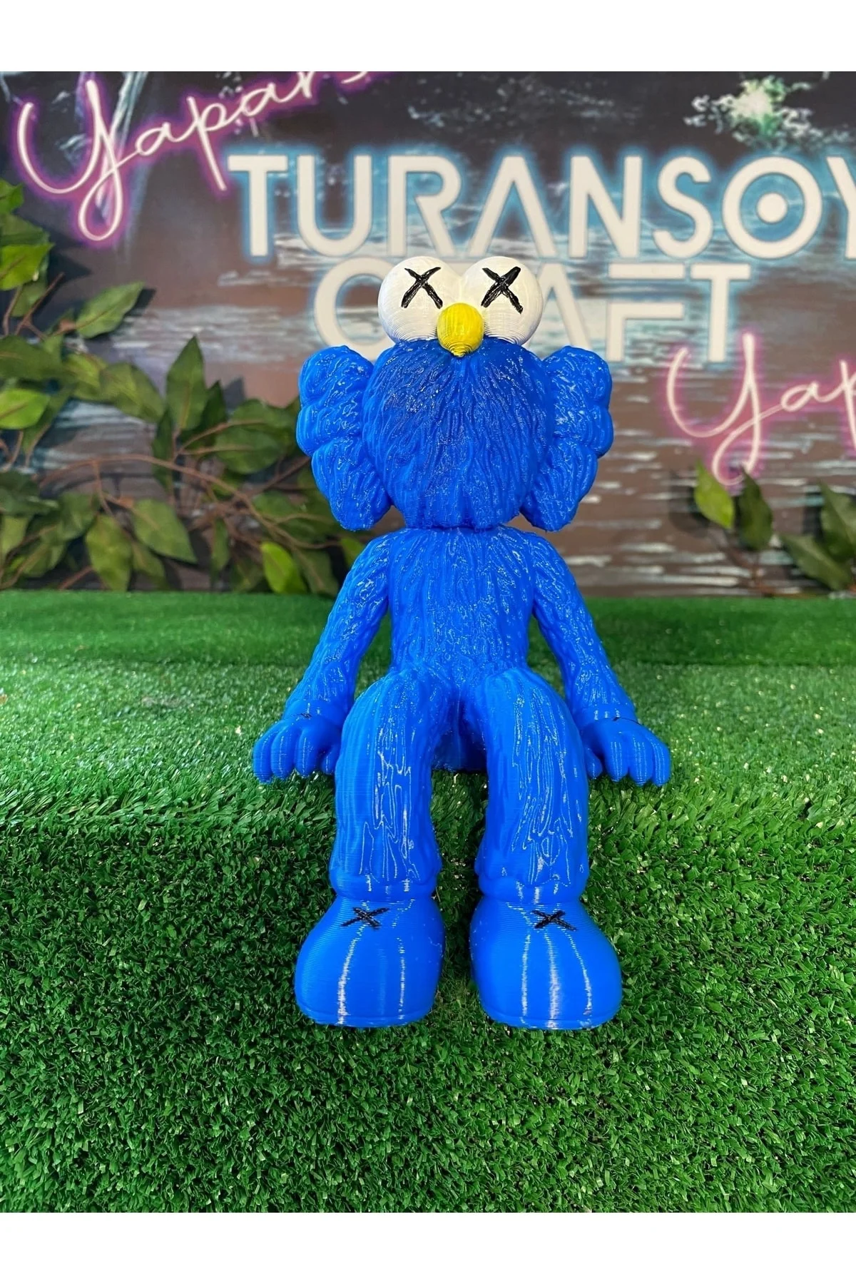 Kaws BFF Vinyl Sitting Boyalı Figür 20 CM BOY