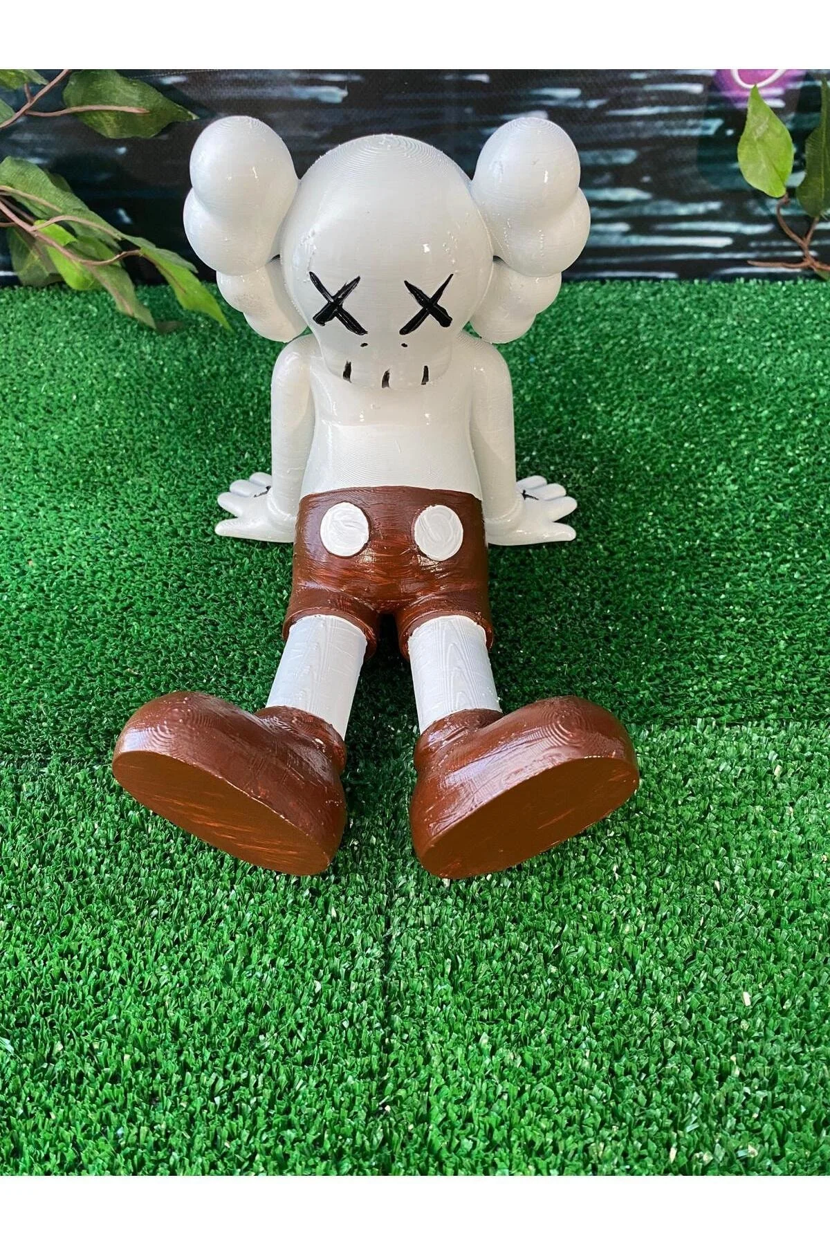 Kaws Holiday Boyalı Figür 20 CM BOY