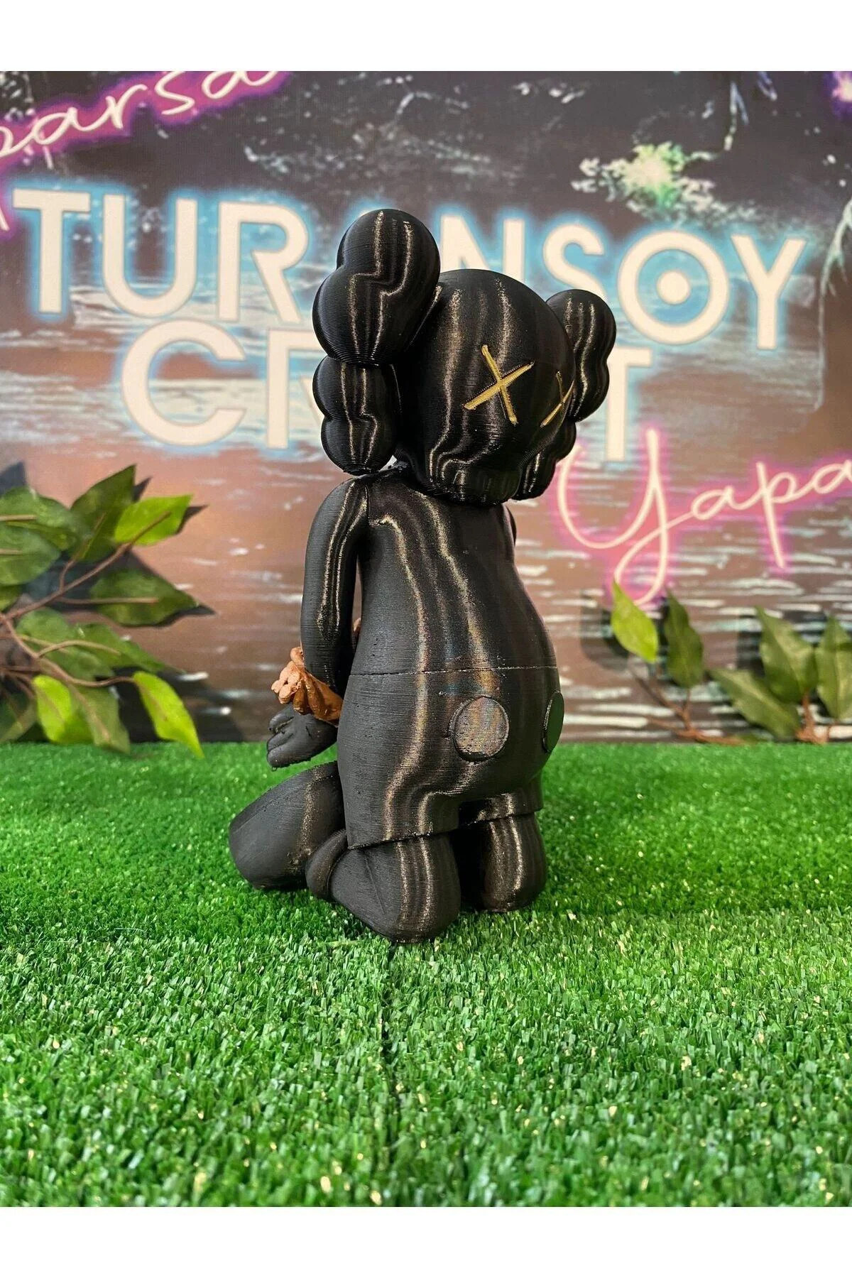 Kaws Hostages Boyalı Figür 20 CM BOY