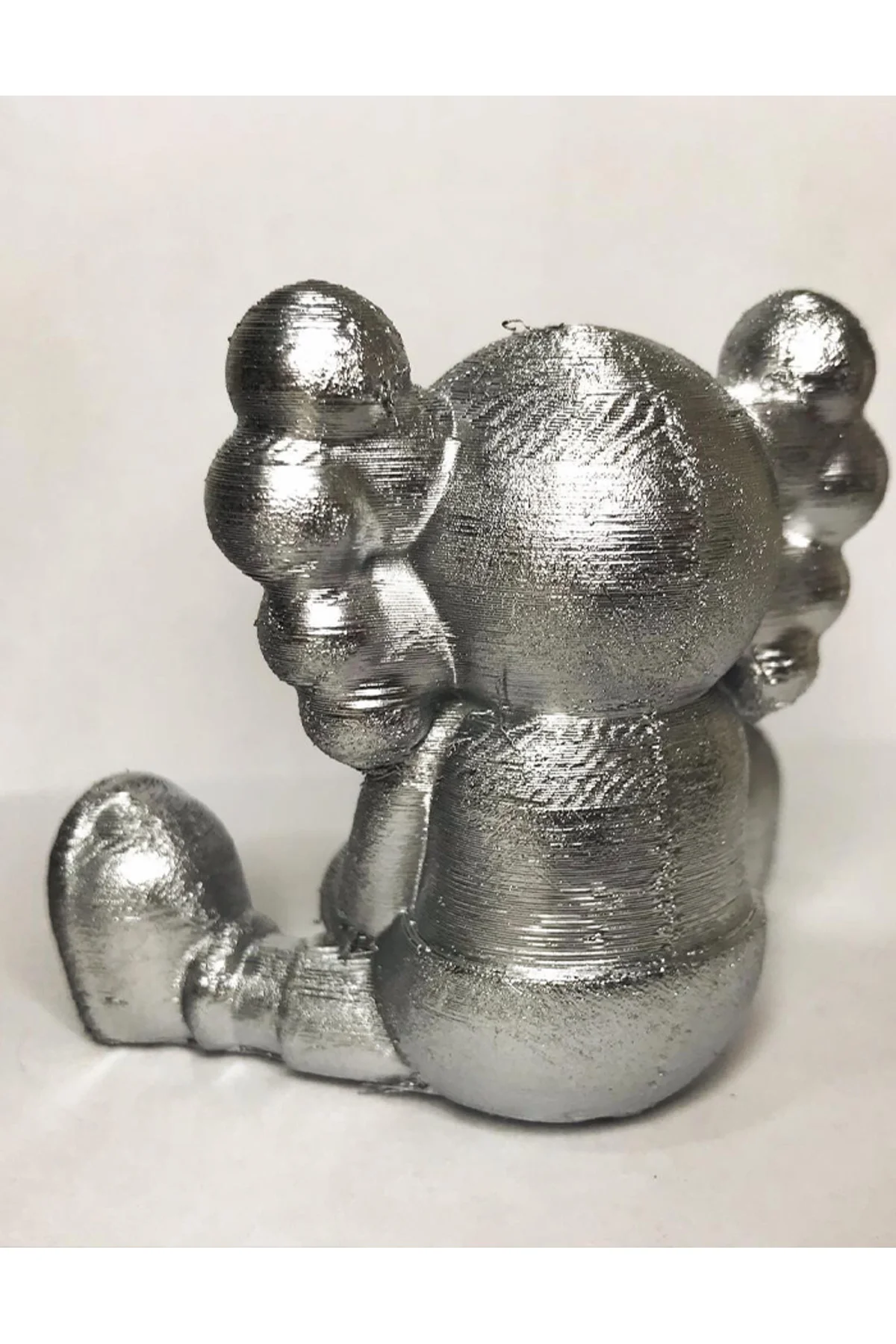 KAWS Para Kesesi Boyalı Figür Zengin Kaws Figür Büyük Boy 20CM
