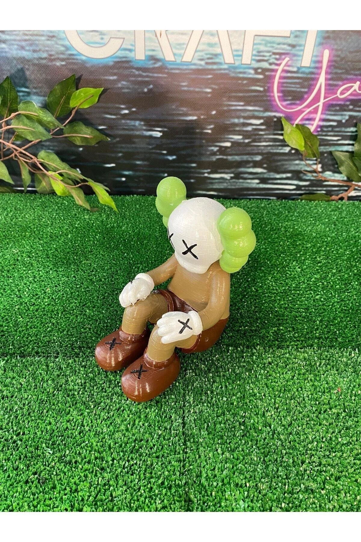 Kaws Shocked Boyalı Figür 20 CM BOY