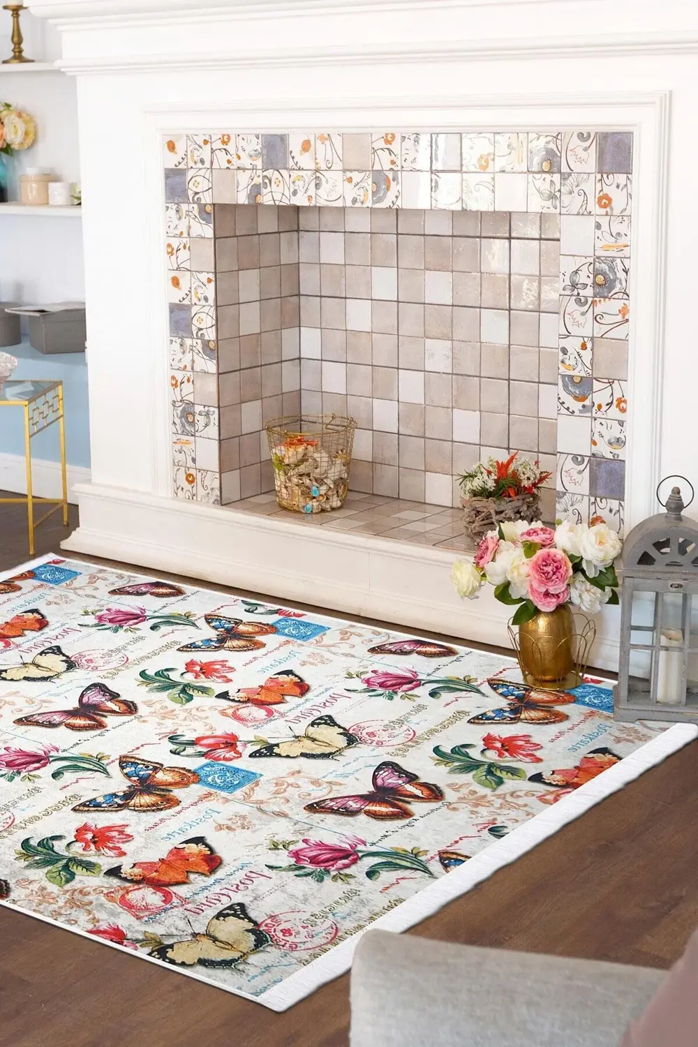 Kaymaz Taban Dijital Halı Kelebek Desen Salon Banyo Çocuk Koridor