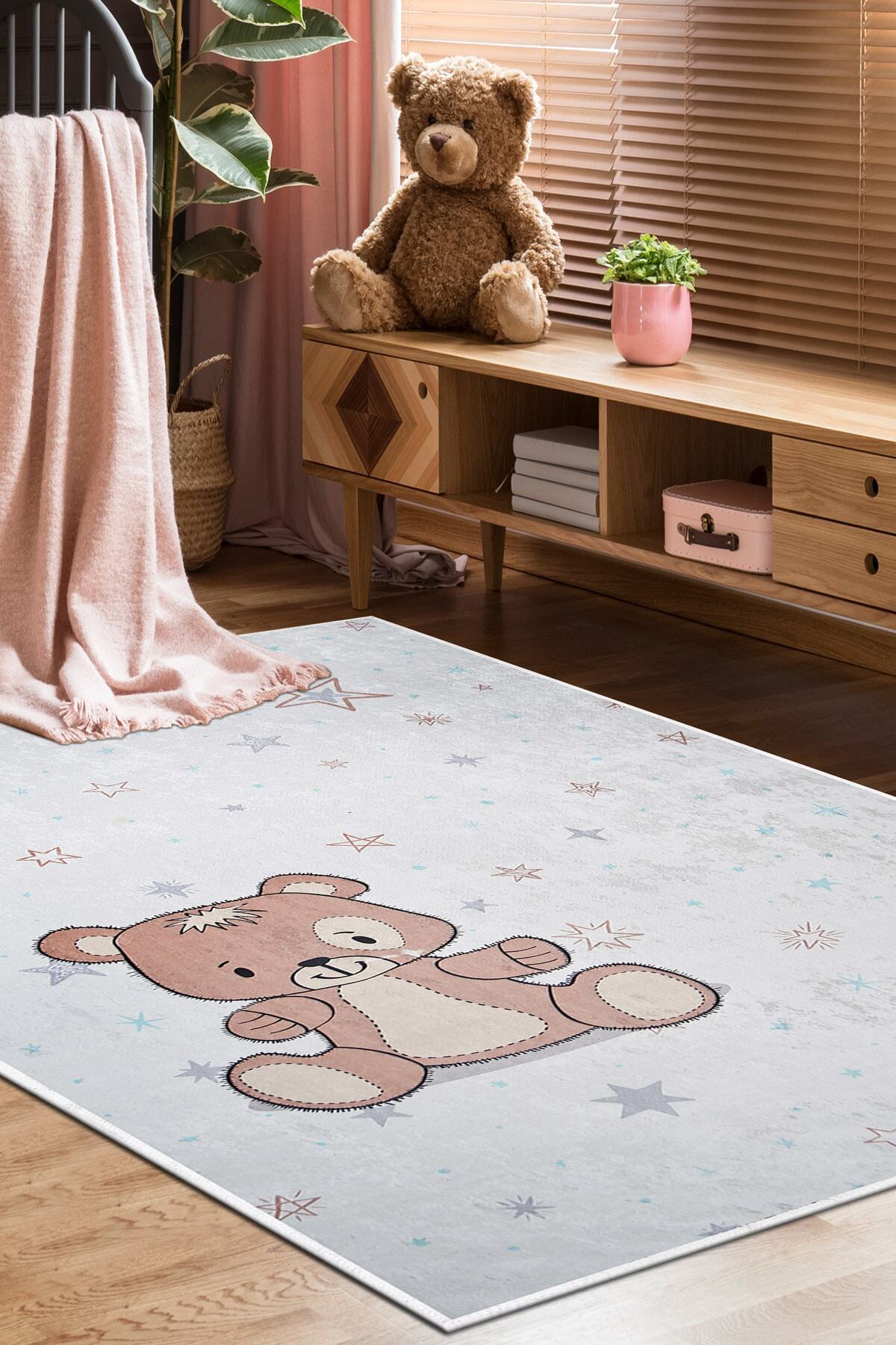 Kaymaz Taban Dijital Halı Yıkanabilir Erkek Çocuk Odası Halısı Ay