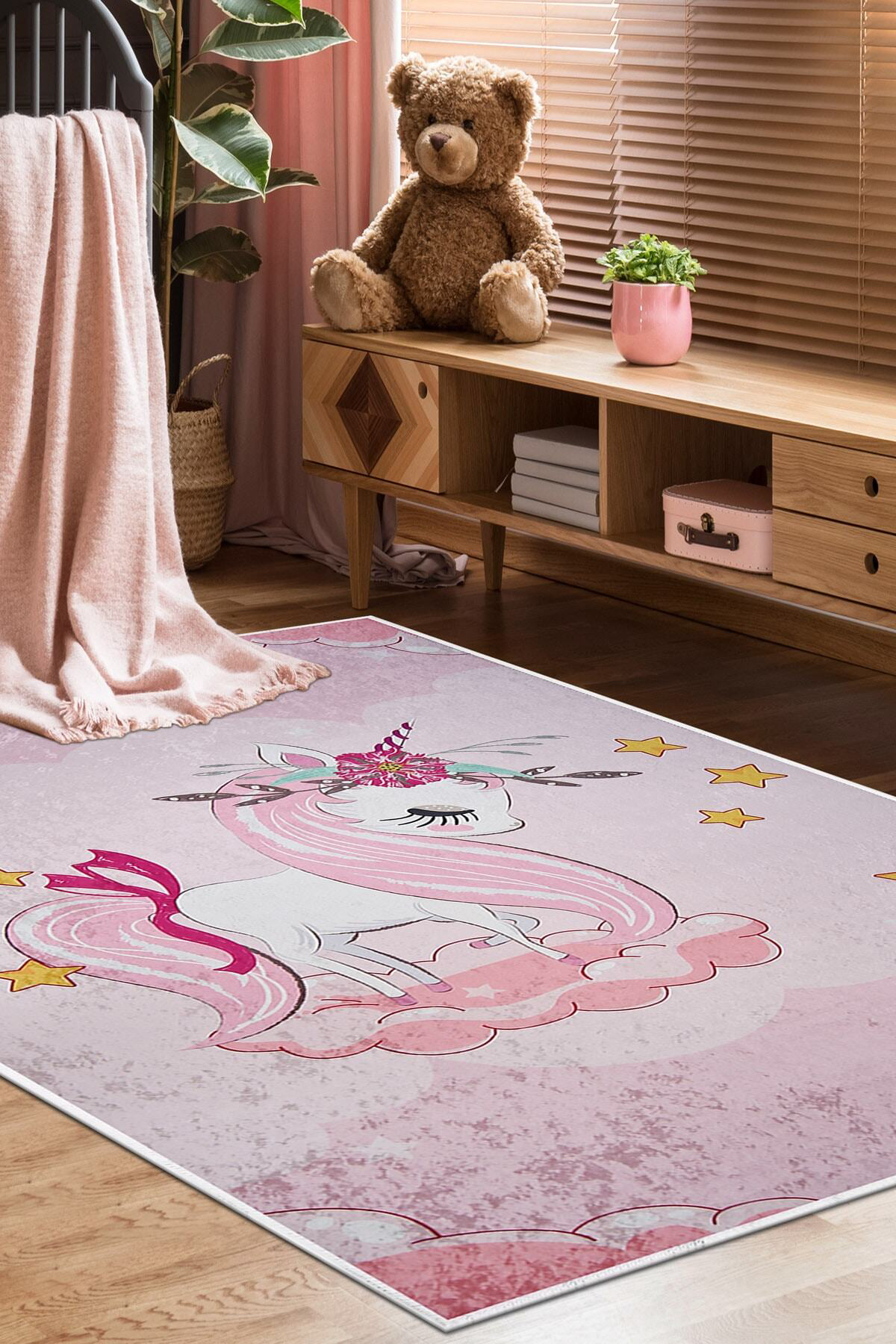 Kaymaz Taban Dijital Halı Yıkanabilir Erkek Çocuk Odası Halısı Ay