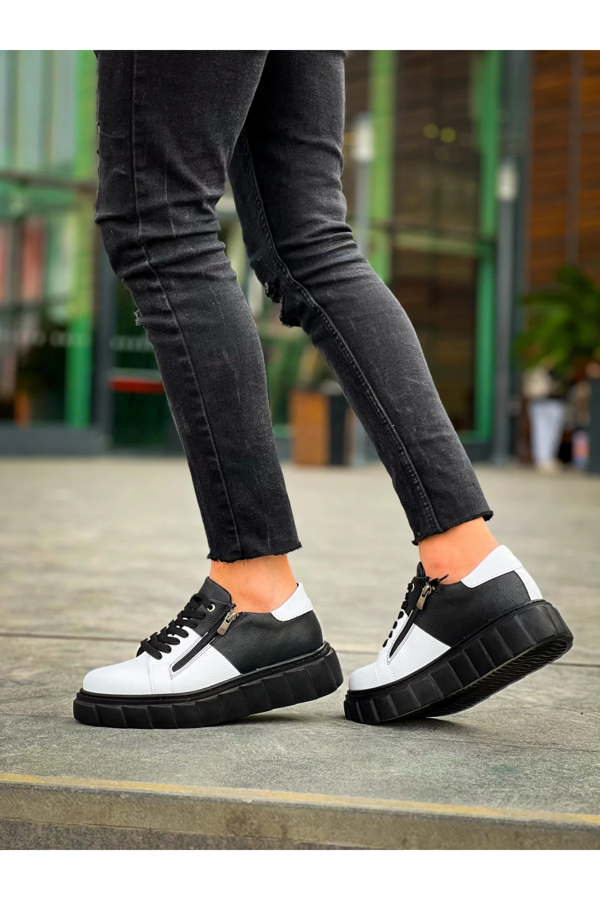 KB-X155 Kuback Beyaz Cilt Siyah Cilt Detaylı Siyah Yüksek Taban Günlük Spor Ayakkabı KB-X155 Kuback Beyaz Cilt Siyah Cilt Detaylı Siyah Yüksek Taban Günlük Spor Ayakkabı