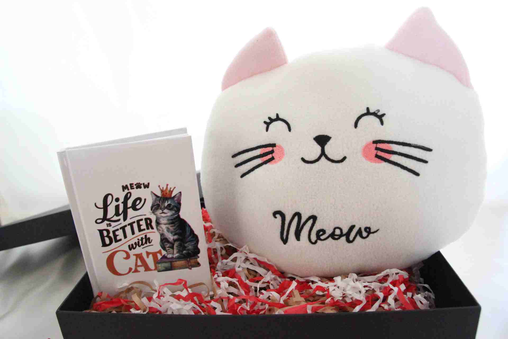 Kedi Tasarımlı Hediye Seti Yastık ve Defter Hediye Kutusu