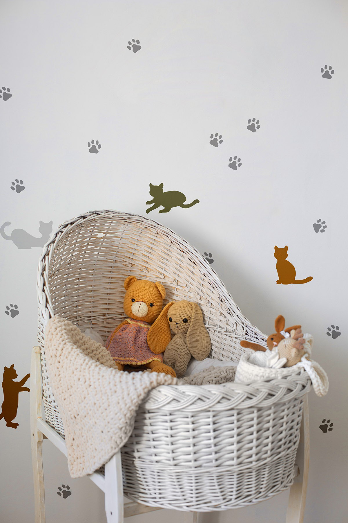 Artikel Kediler Ve Patiler Stencil Boyama Şablonu 30X30 Cm, Duvar Stencil